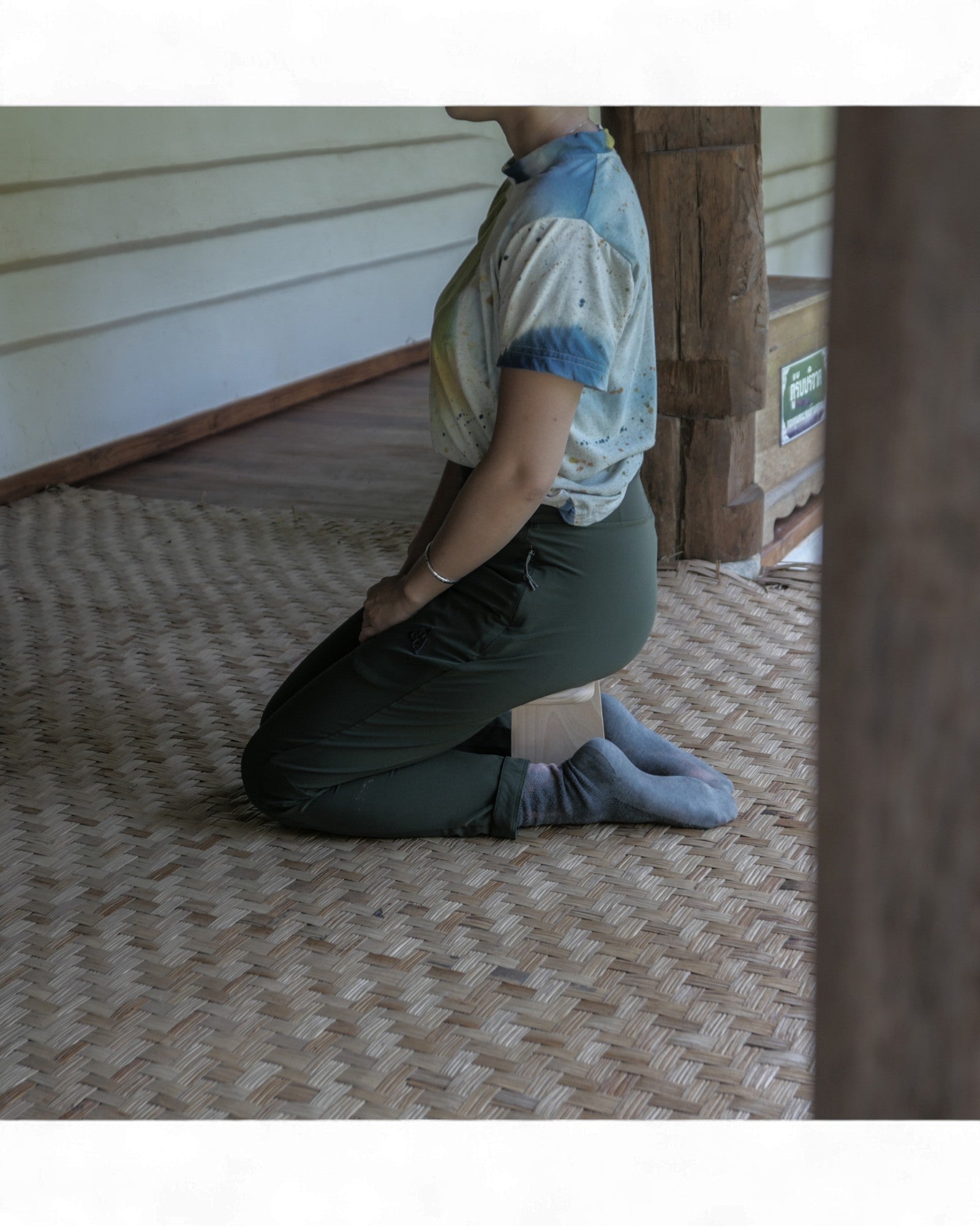 Meditation Seat ที่นั่งสมาธิ - T Stool