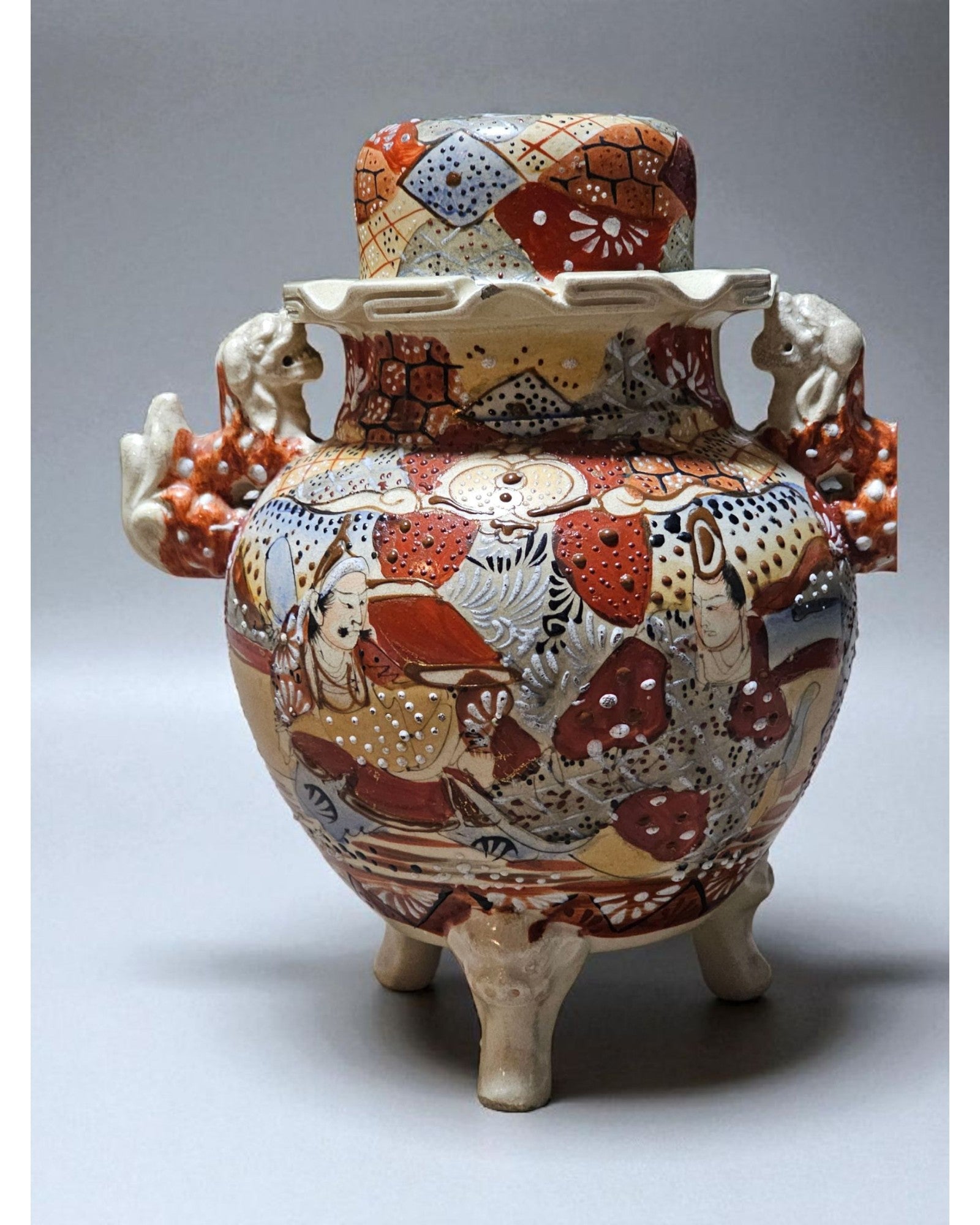 Satsuma Meiji Earthenware Lidded Vase with Foo Dogs
