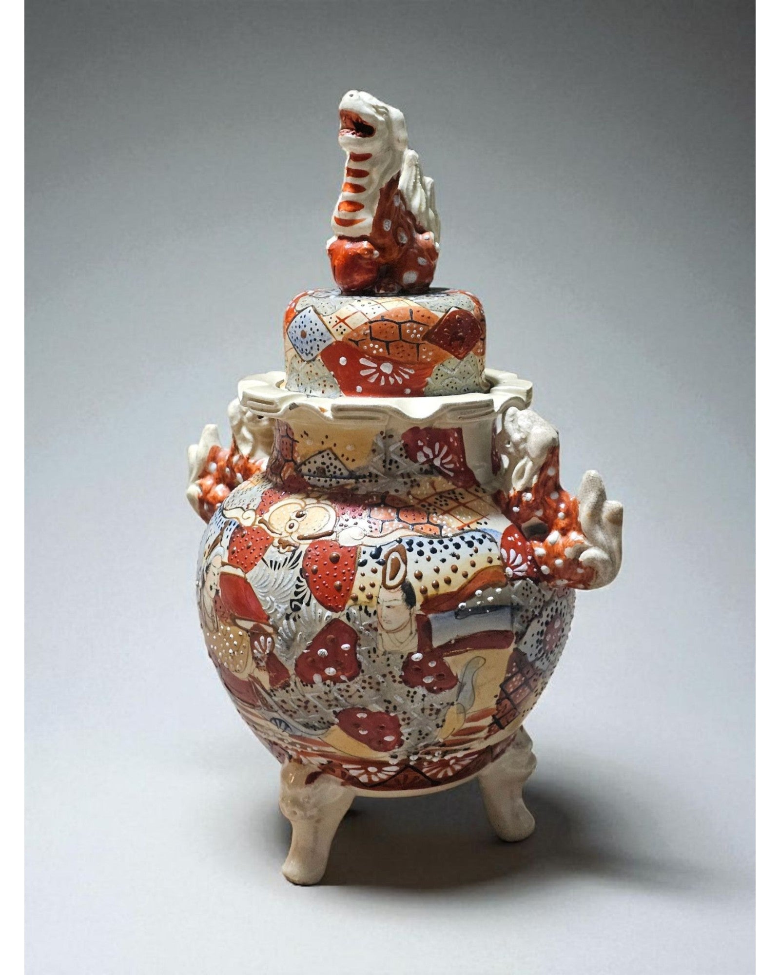 Satsuma Meiji Earthenware Lidded Vase with Foo Dogs