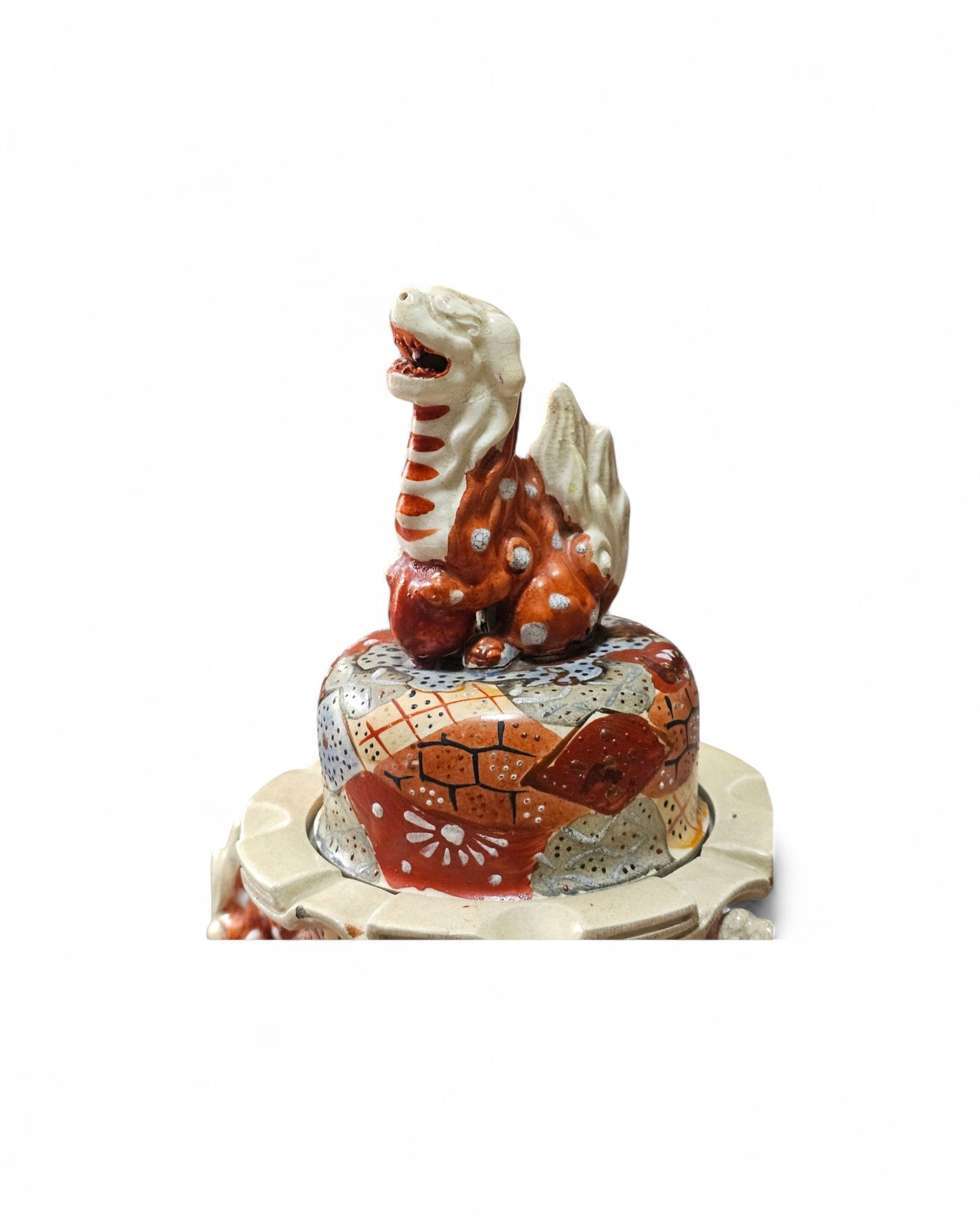 Satsuma Meiji Earthenware Lidded Vase with Foo Dogs