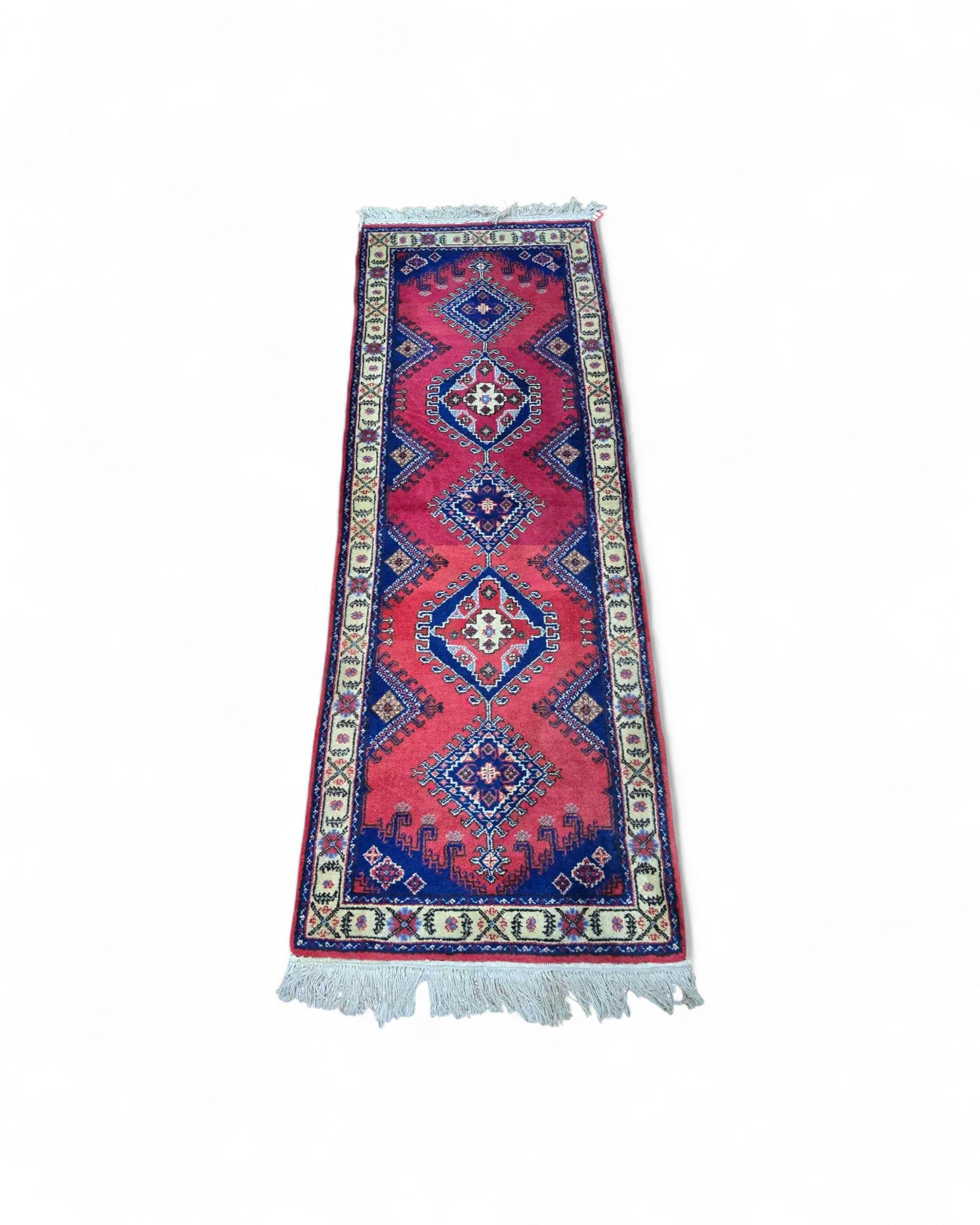 Small Tribal Diamond Medallion Runner
