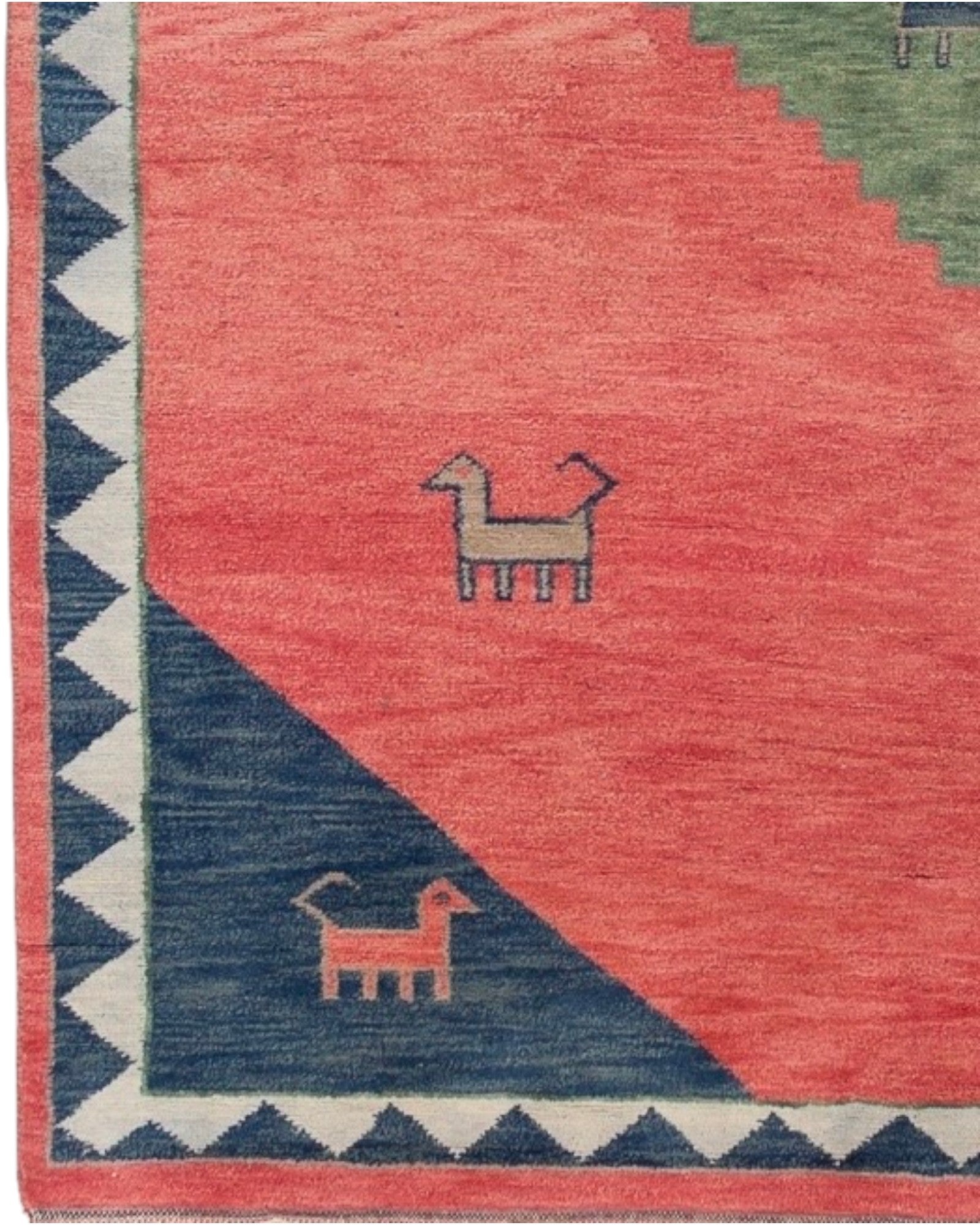 Vintage Qashqai Gabbeh Rug l 240cm x 178cm.