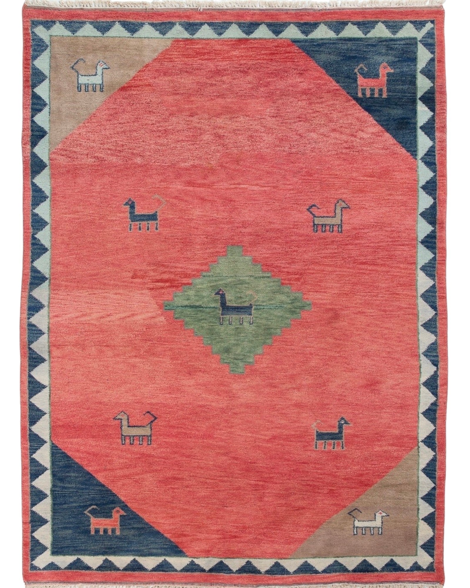 Vintage Qashqai Gabbeh Rug l 240cm x 178cm.