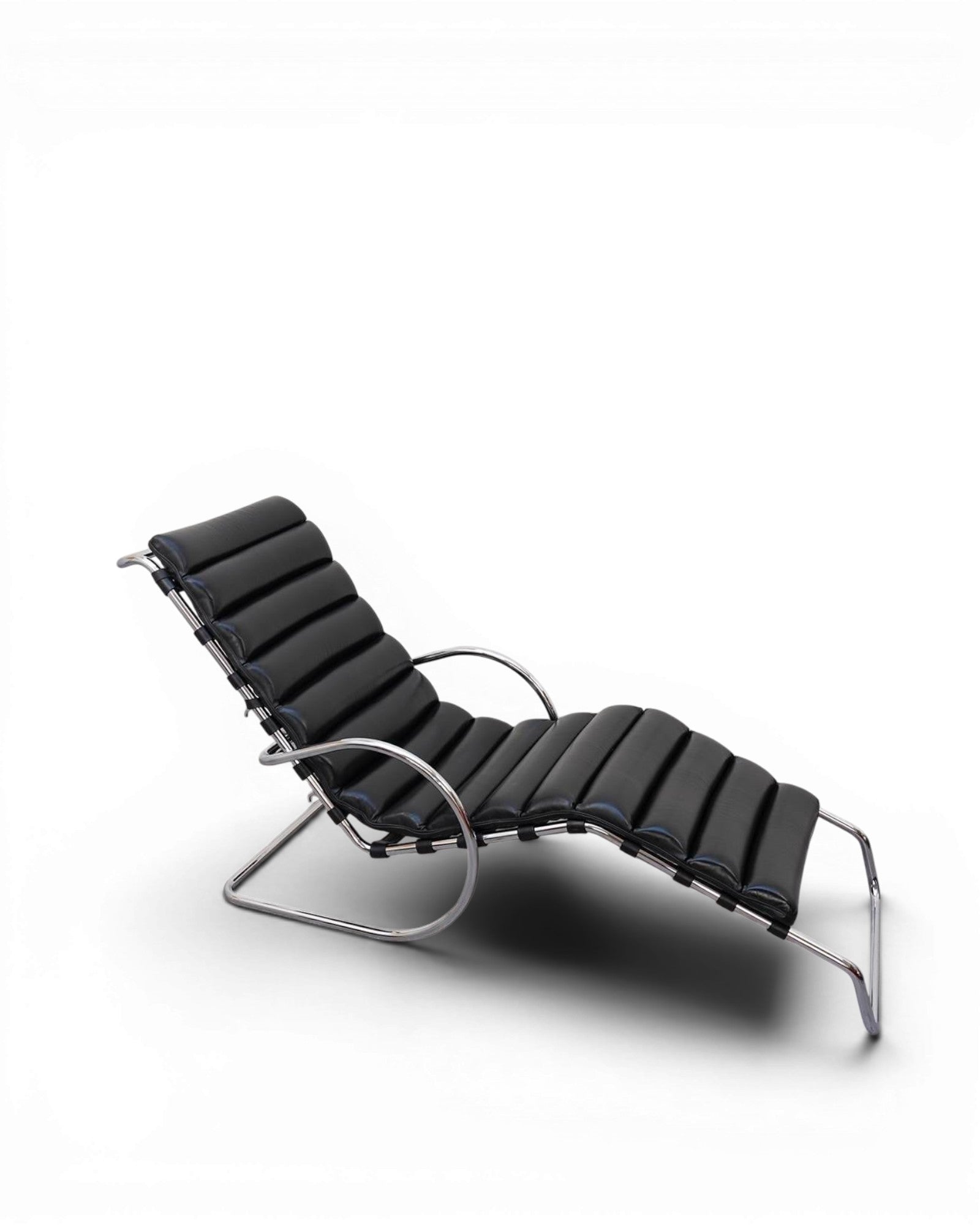 Model 242 MR Adjustable Chaise Lounge (Knoll International)