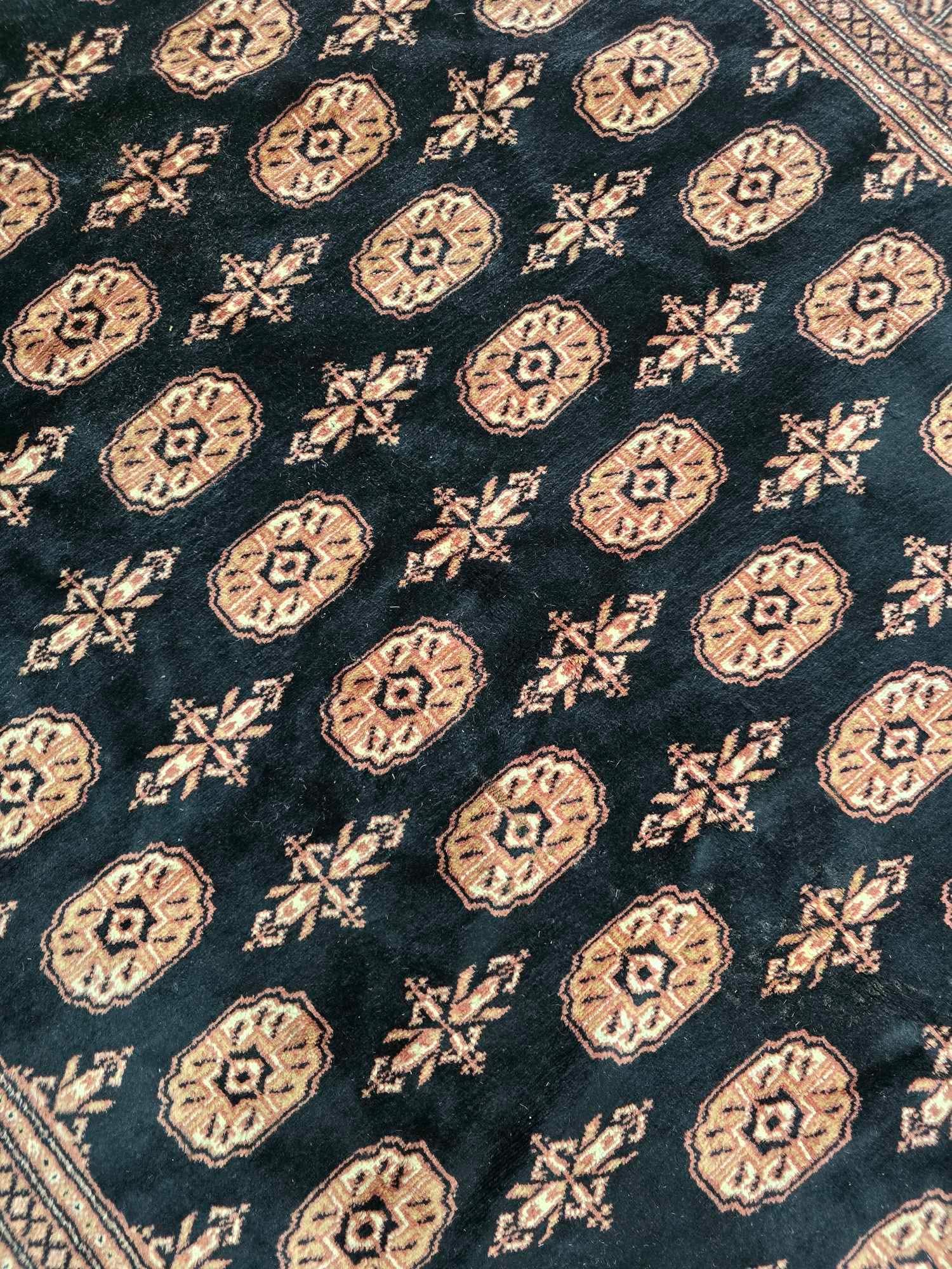 Bokhara-Style Black and Rose Medallion Rug | 178 x 273cm