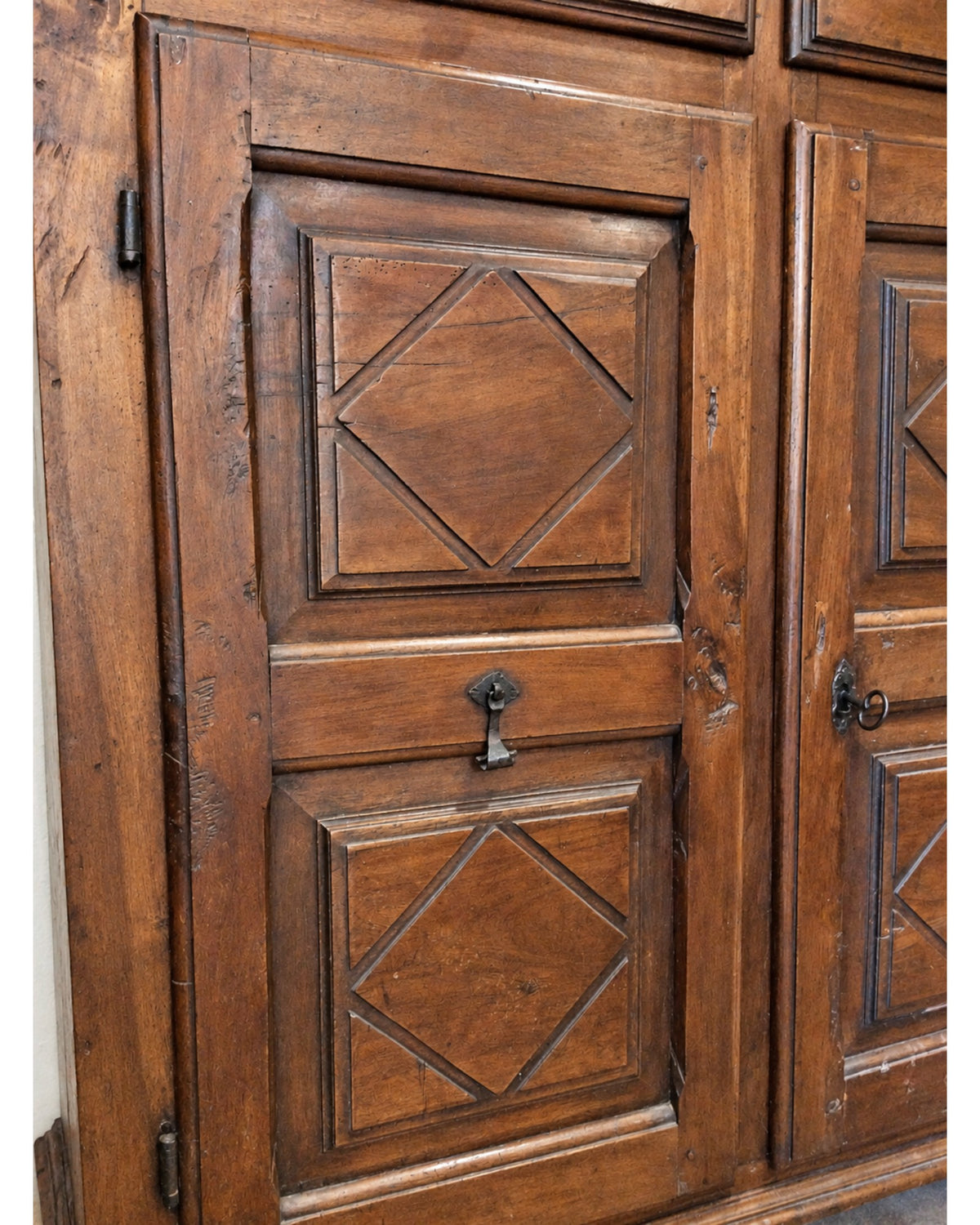 Italian Povincial Cupboard "Armadio" - Surround Living - 5