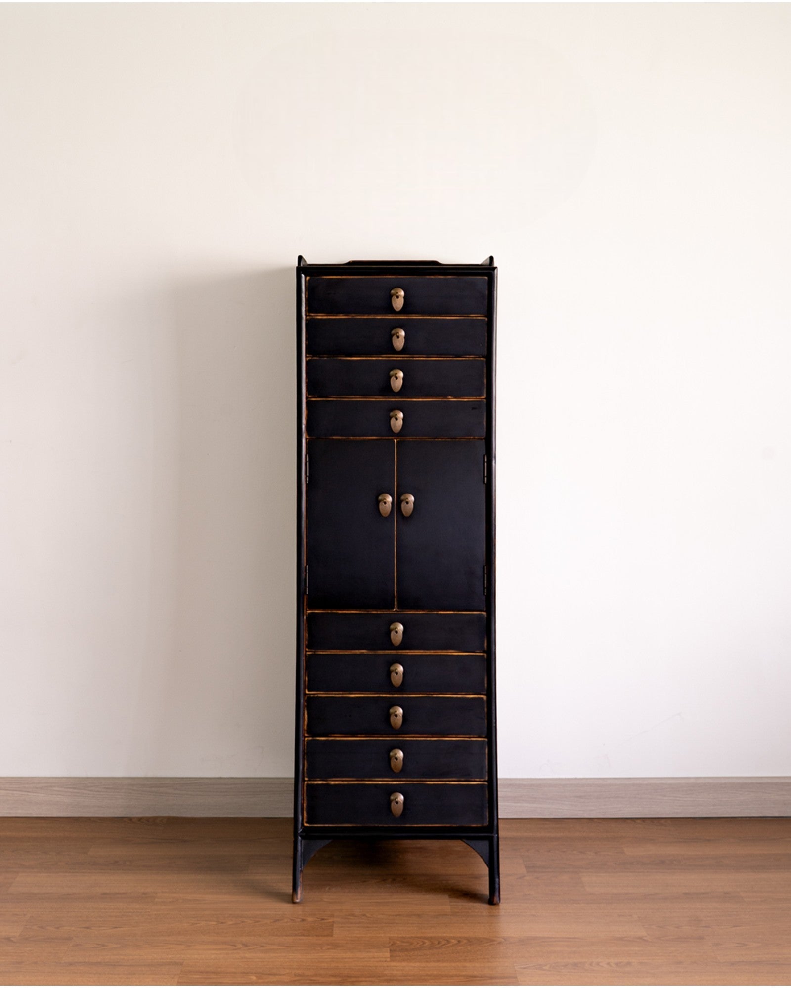 Chinese Black Lacquer Half-Moon Cabinet - Reproduction