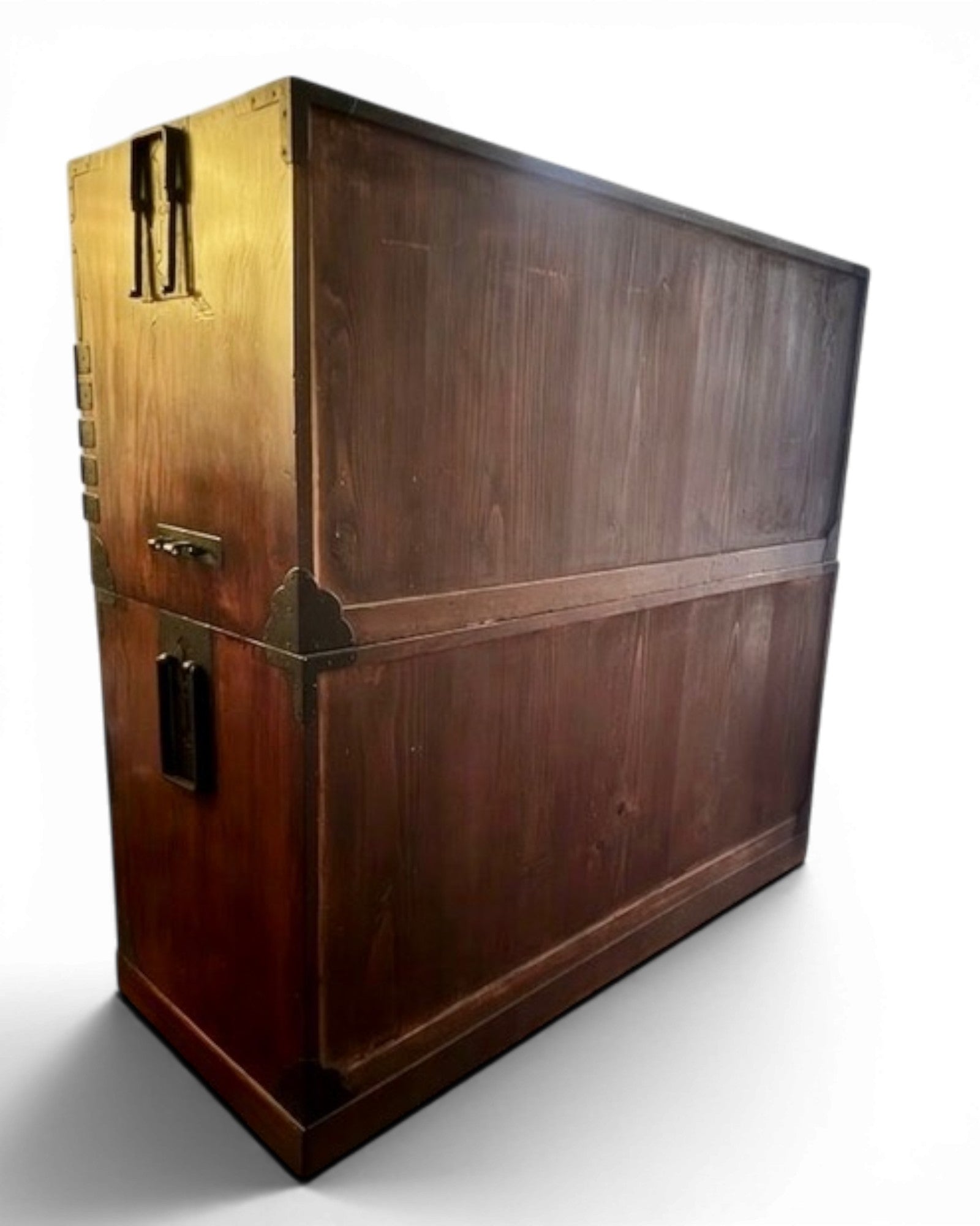 Nihonmatsu Keyaki Bridal Tansu Chest with Brass Fittings