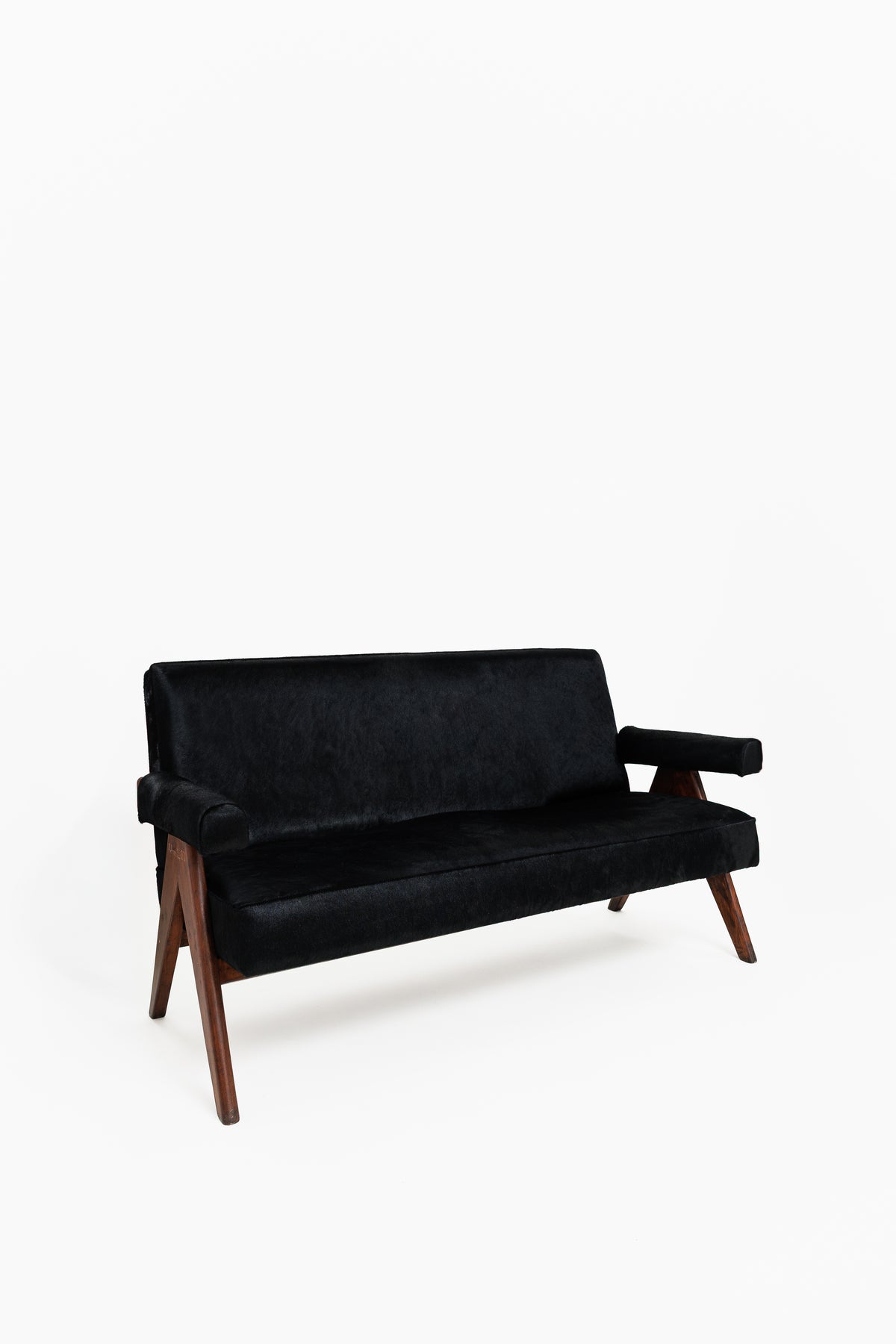 Pierre Jeanneret V-Leg Sofa Set with 2 Armchairs in Black Hide