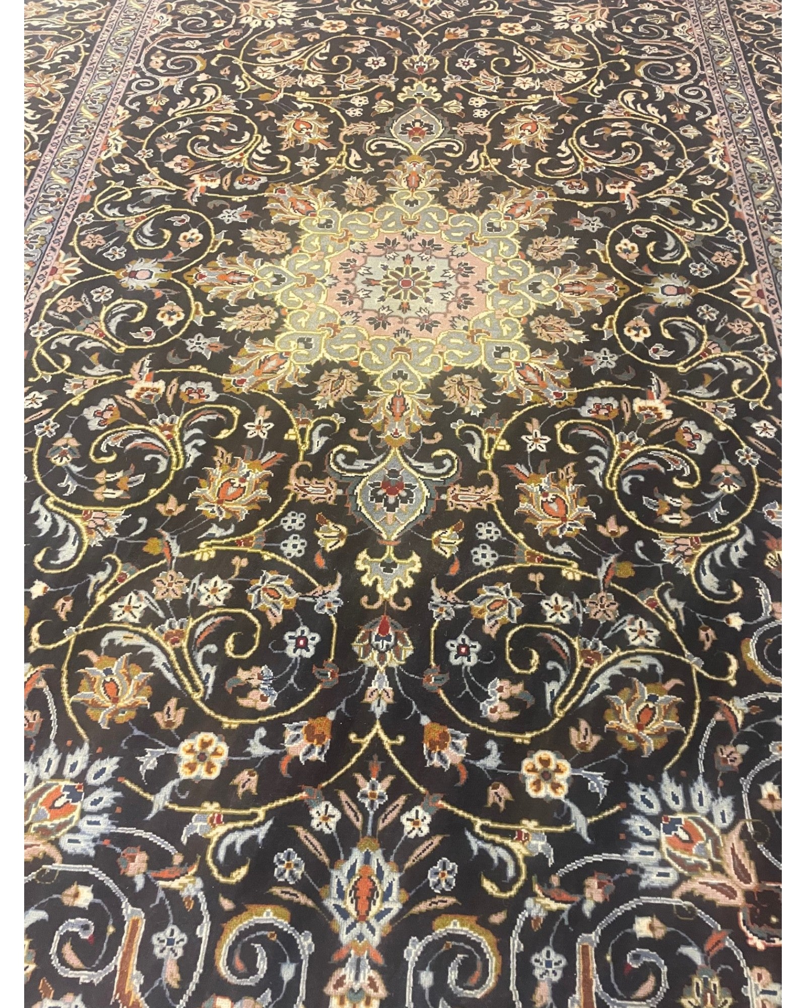 Newly Made Kashan Vintage Persian Carpet Rug– Iran | 220 x 325cm