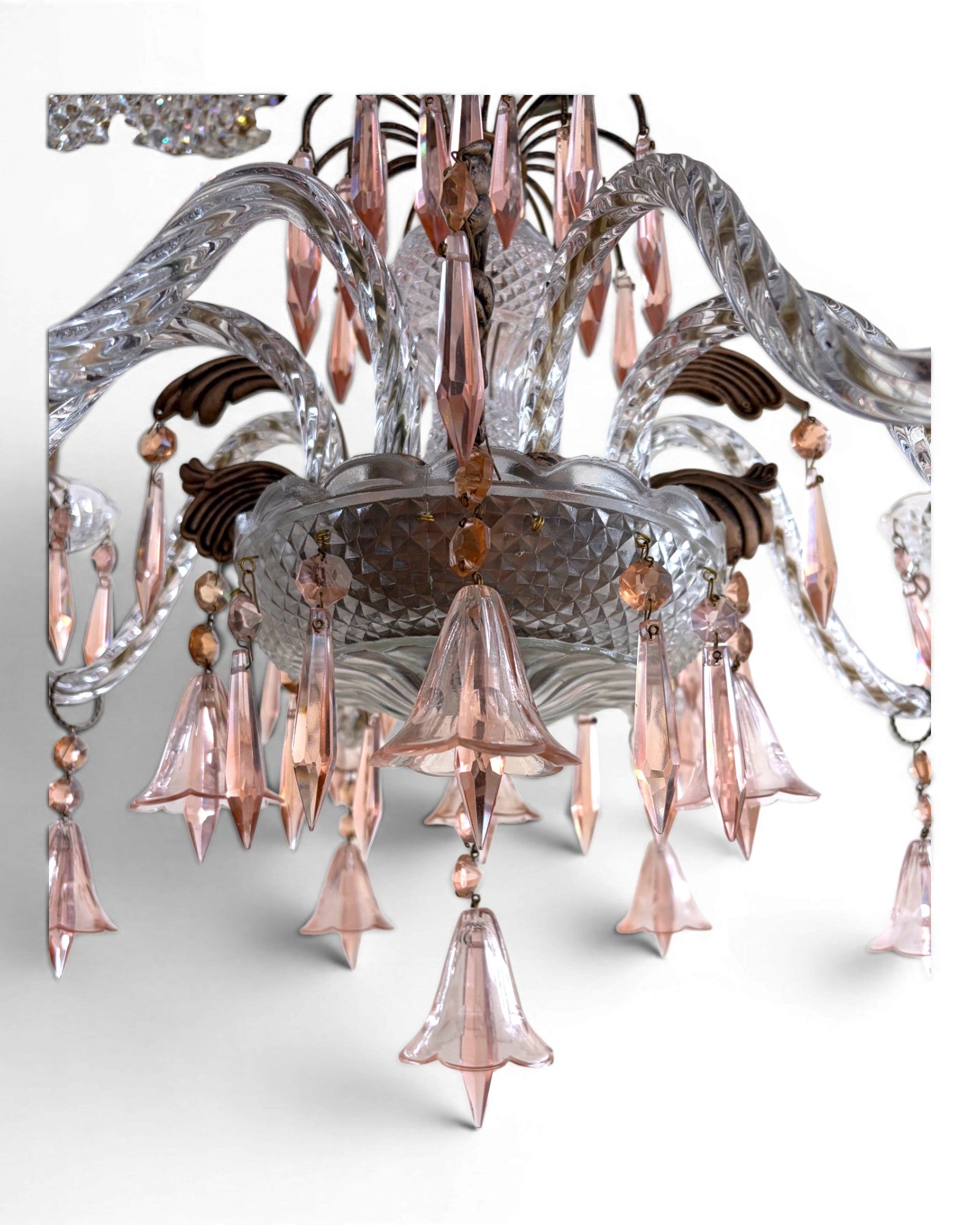Vintage 8-Light-Arm Floral Glass Crystal Chandelier in Pale Pink Hue - Surround Living - 9
