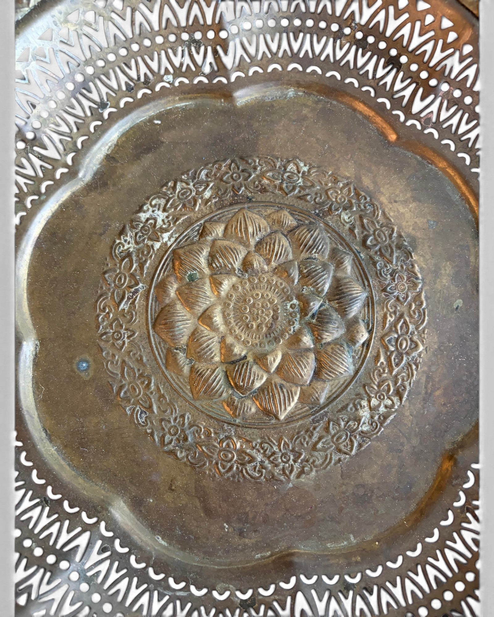 Brass Tray Dia36 (ถาดทองเหลือง)