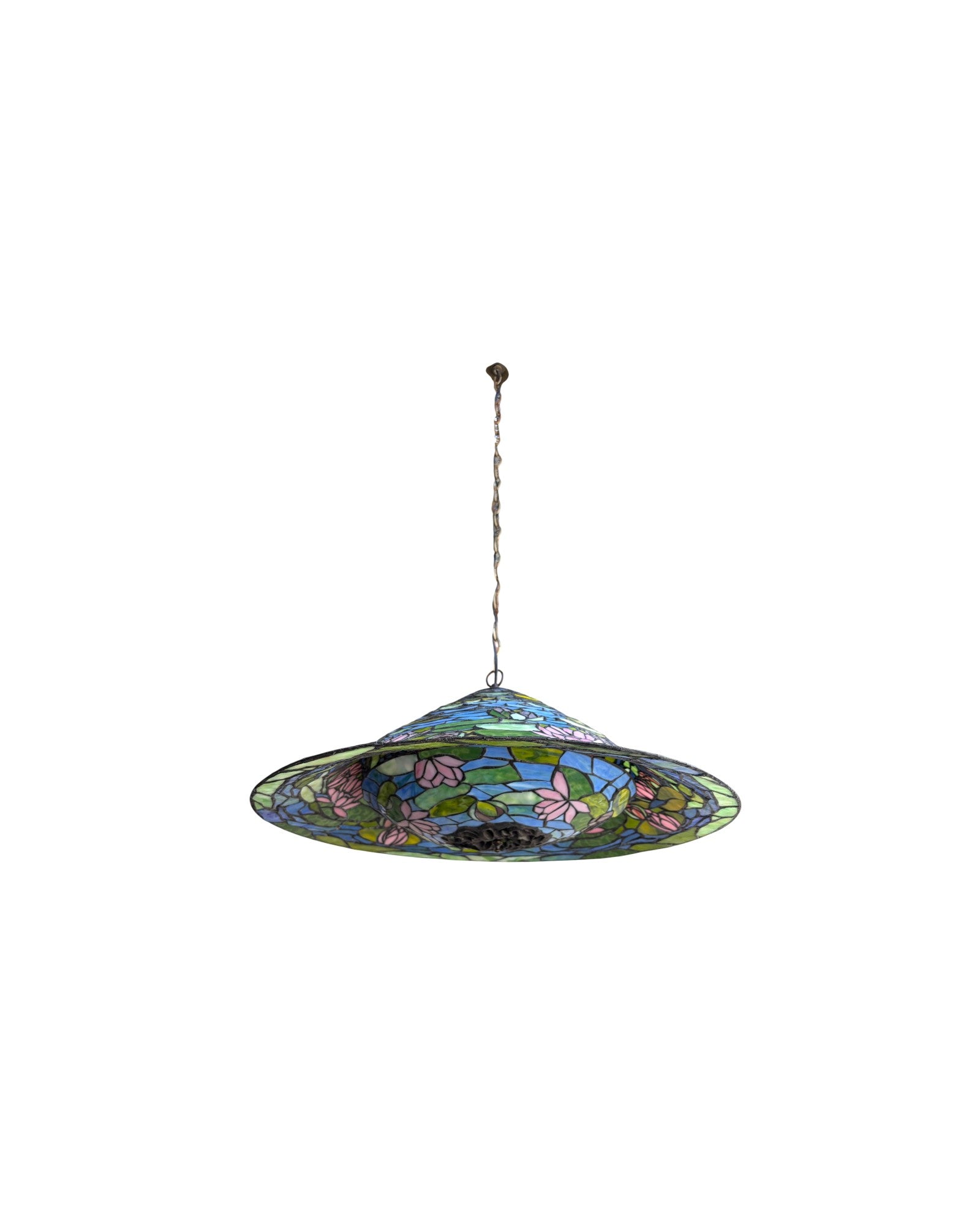 A Lotus Saucer-Shaped Tiffany-Style Stained Glass Pendant Lamp - Surround Living - 1