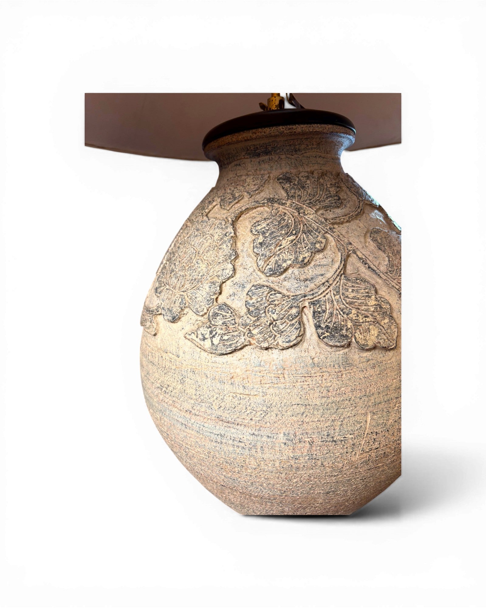 Textured Ceramic Table Lamp with Floral Relief & Natural Linen Shade - Surround Living - 9