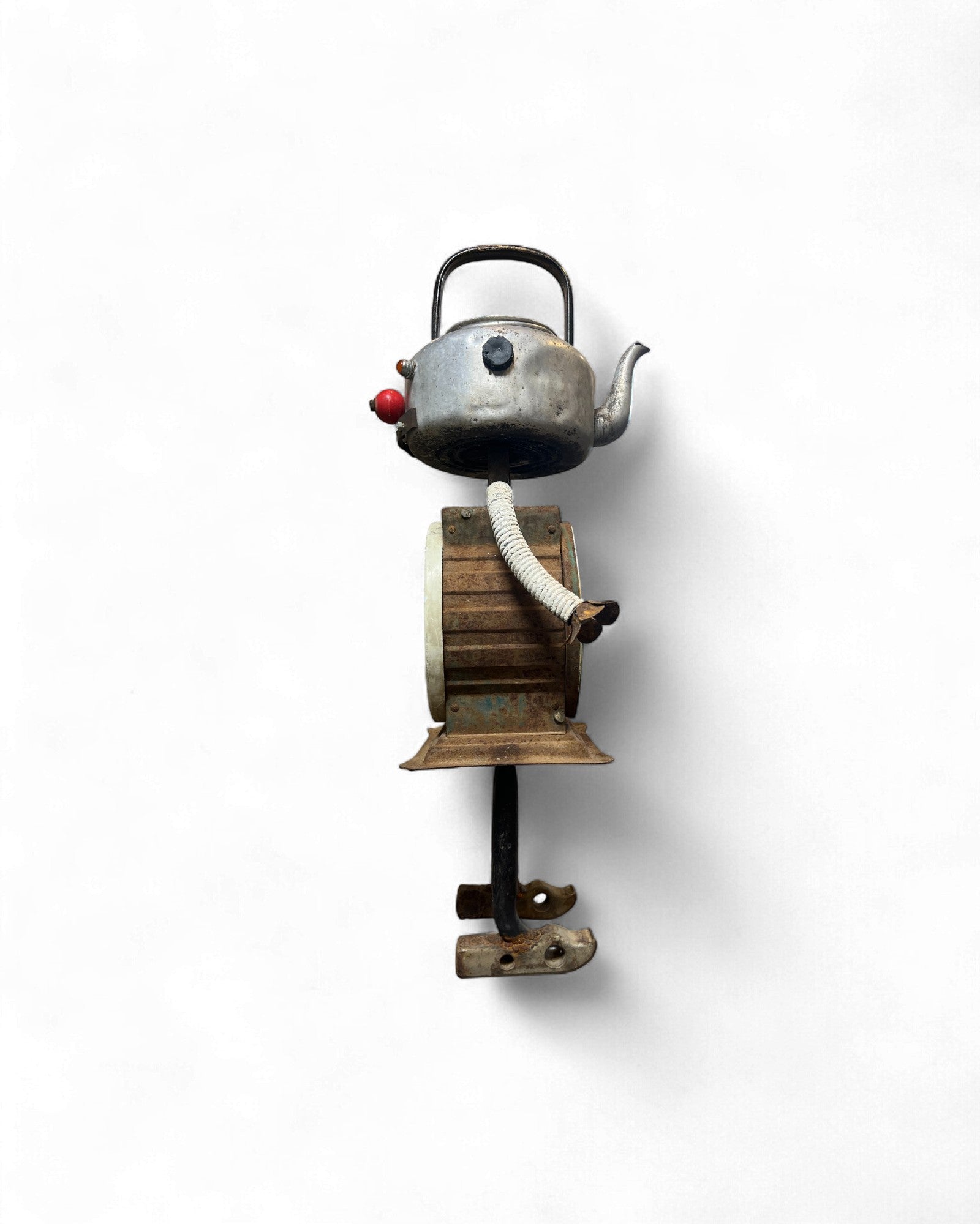 Kettle Head – Upcycled Robot Sculpture Surround Living