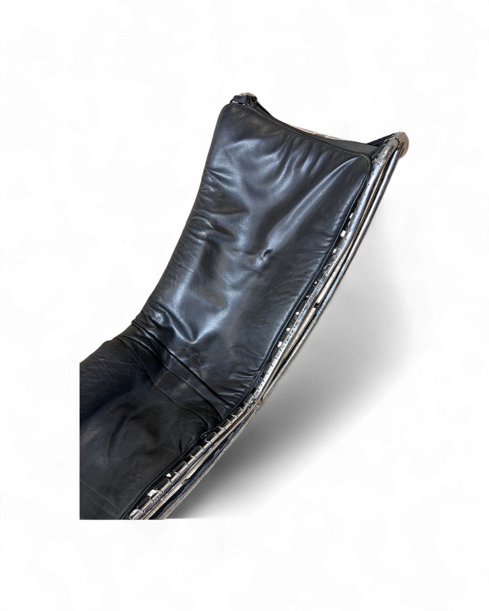 Vintage Mid-Century Modern Leather & Chrome Rocking Chaise Lounge Surround Living