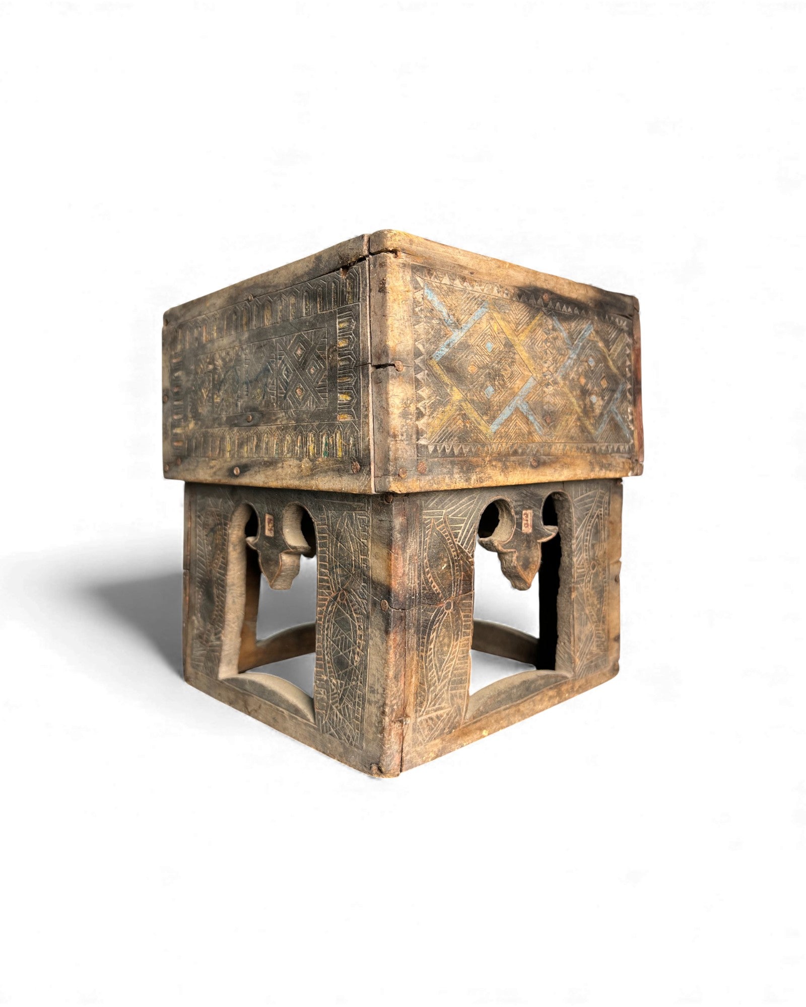 Thai Betel Box with Incised Decoration (Isan Region) - Surround Living - 3