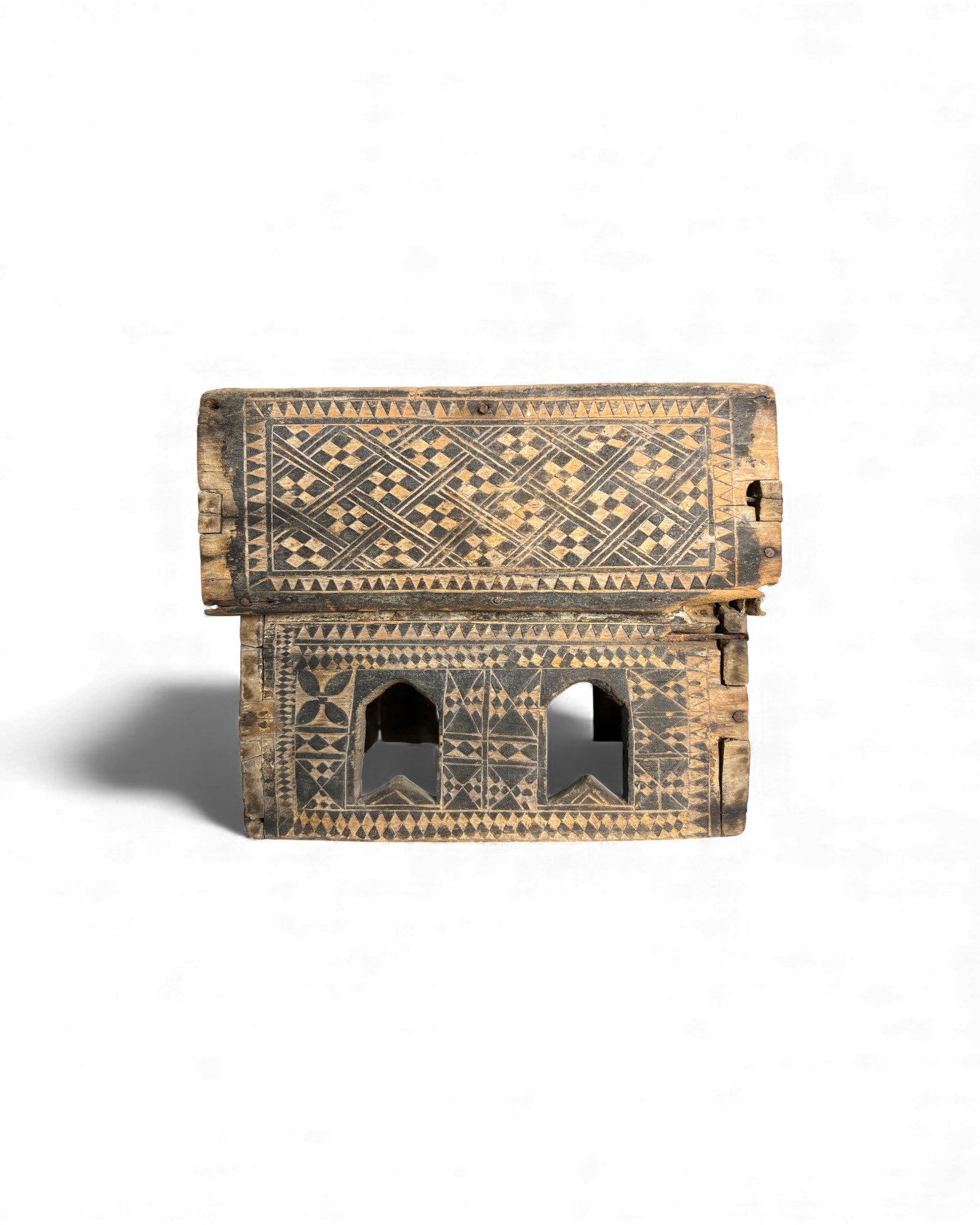 Thai Betel Box with Incised Decoration (Isan Region) - Surround Living - 5