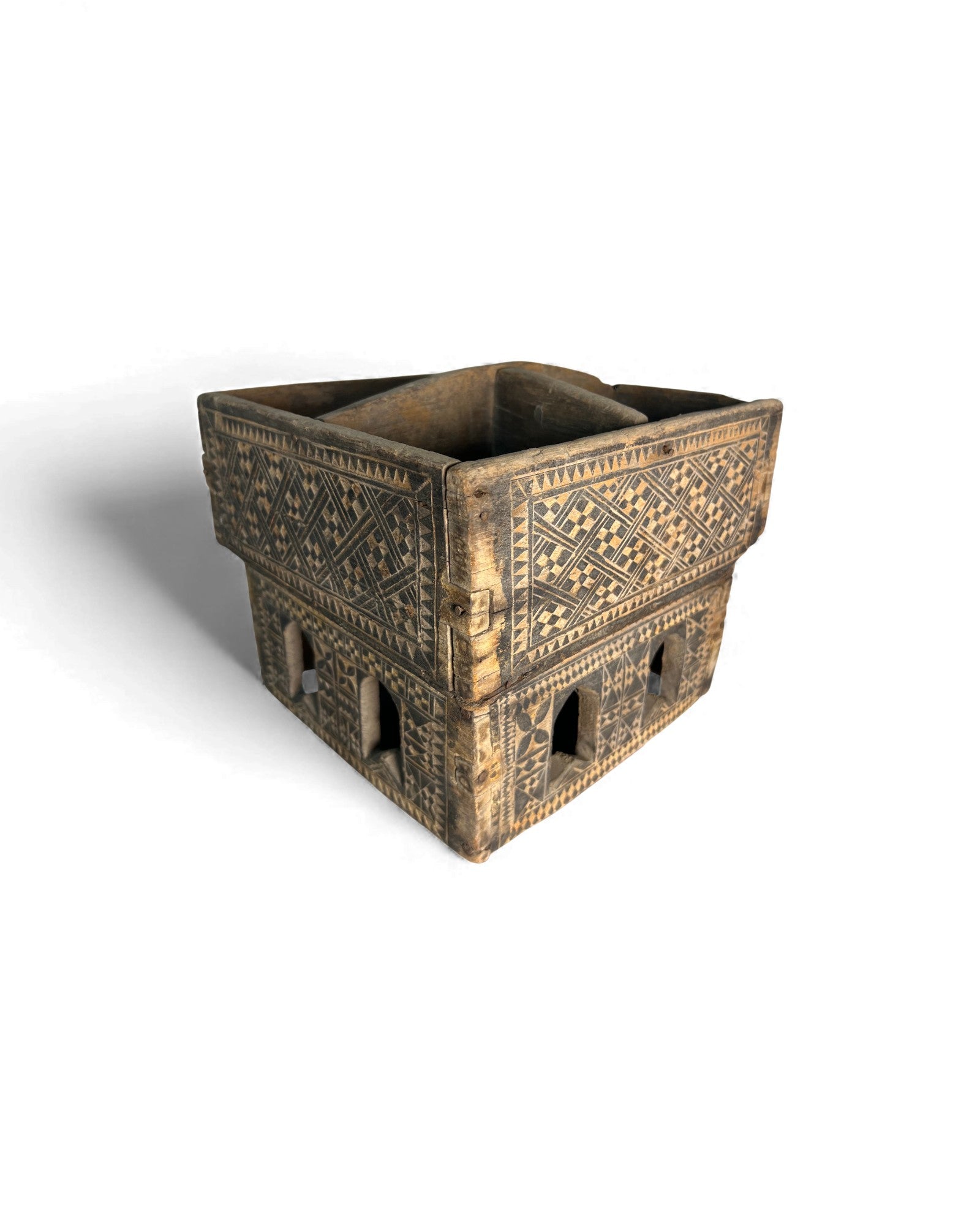 Thai Betel Box with Incised Decoration (Isan Region) - Surround Living - 12