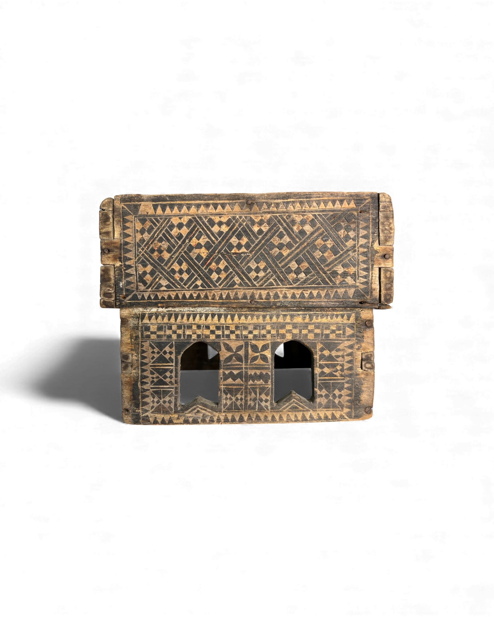 Thai Betel Box with Incised Decoration (Isan Region) - Surround Living - 13