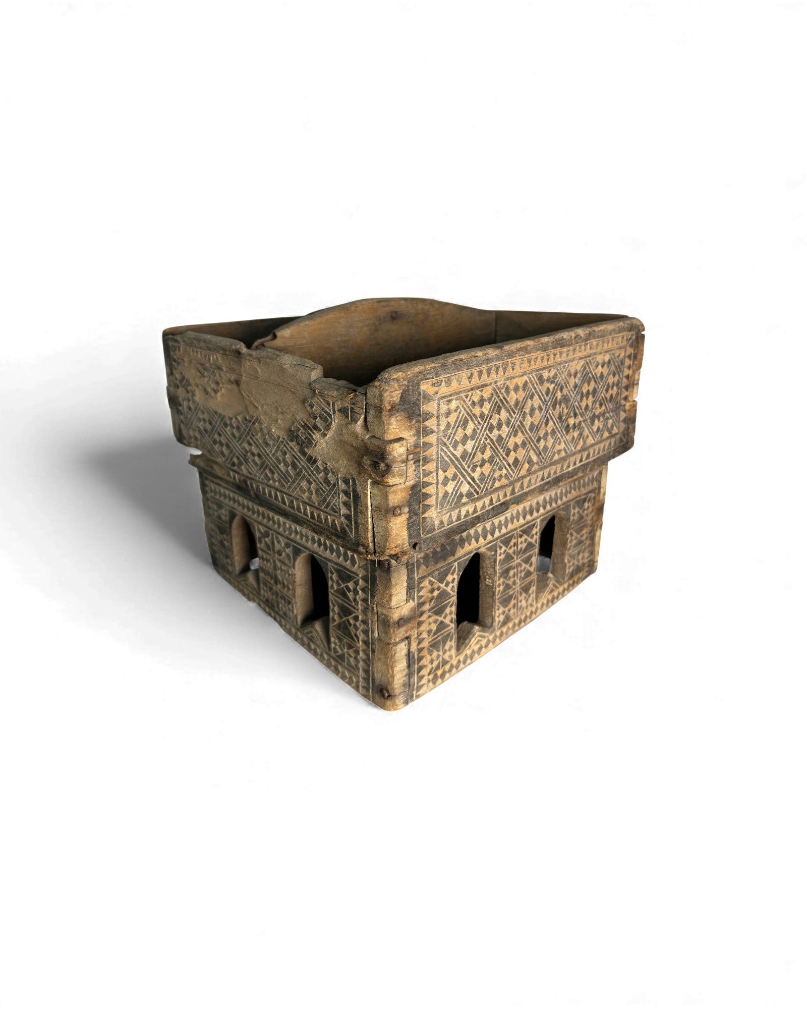 Thai Betel Box with Incised Decoration (Isan Region) - Surround Living - 21