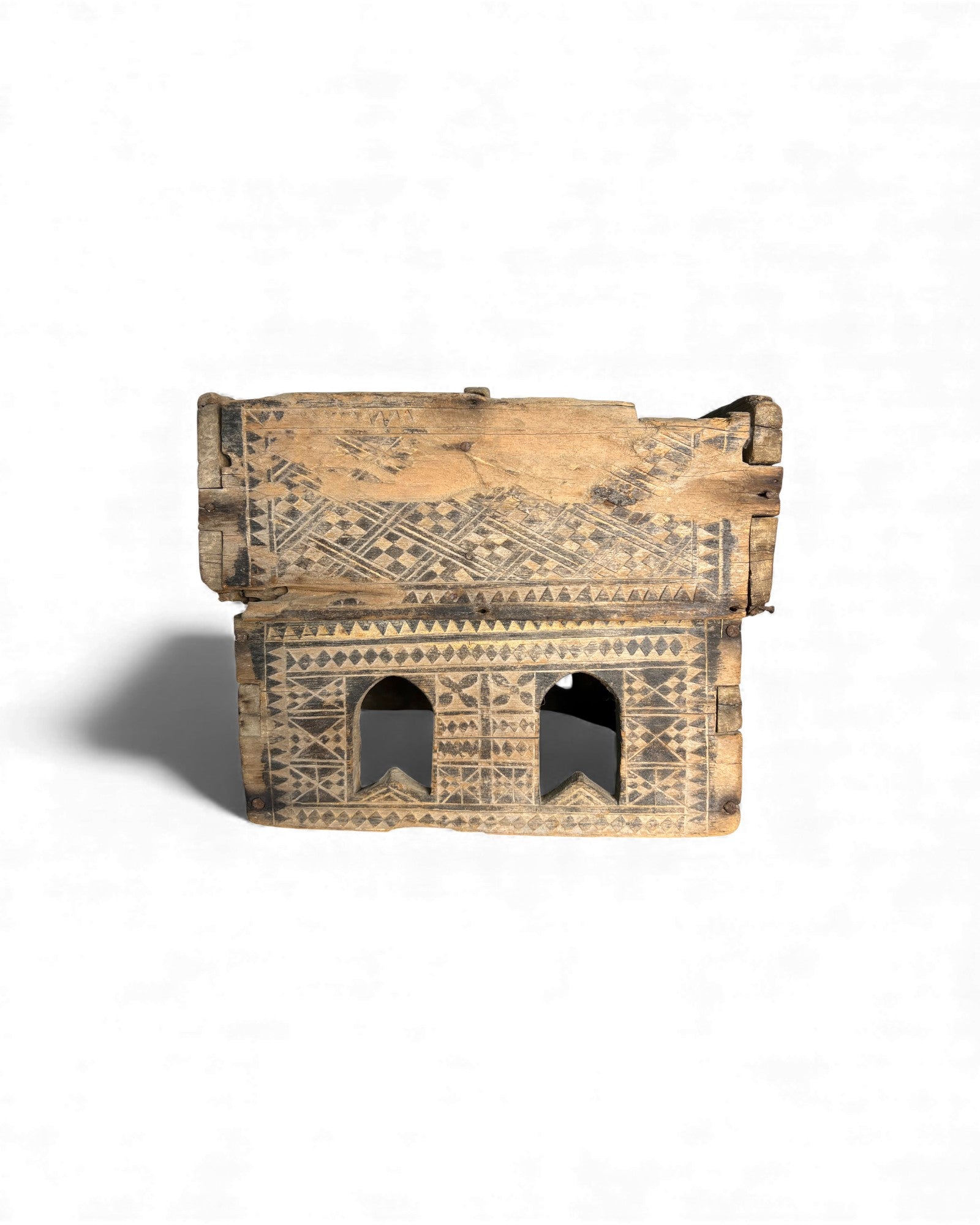 Thai Betel Box with Incised Decoration (Isan Region) - Surround Living - 22