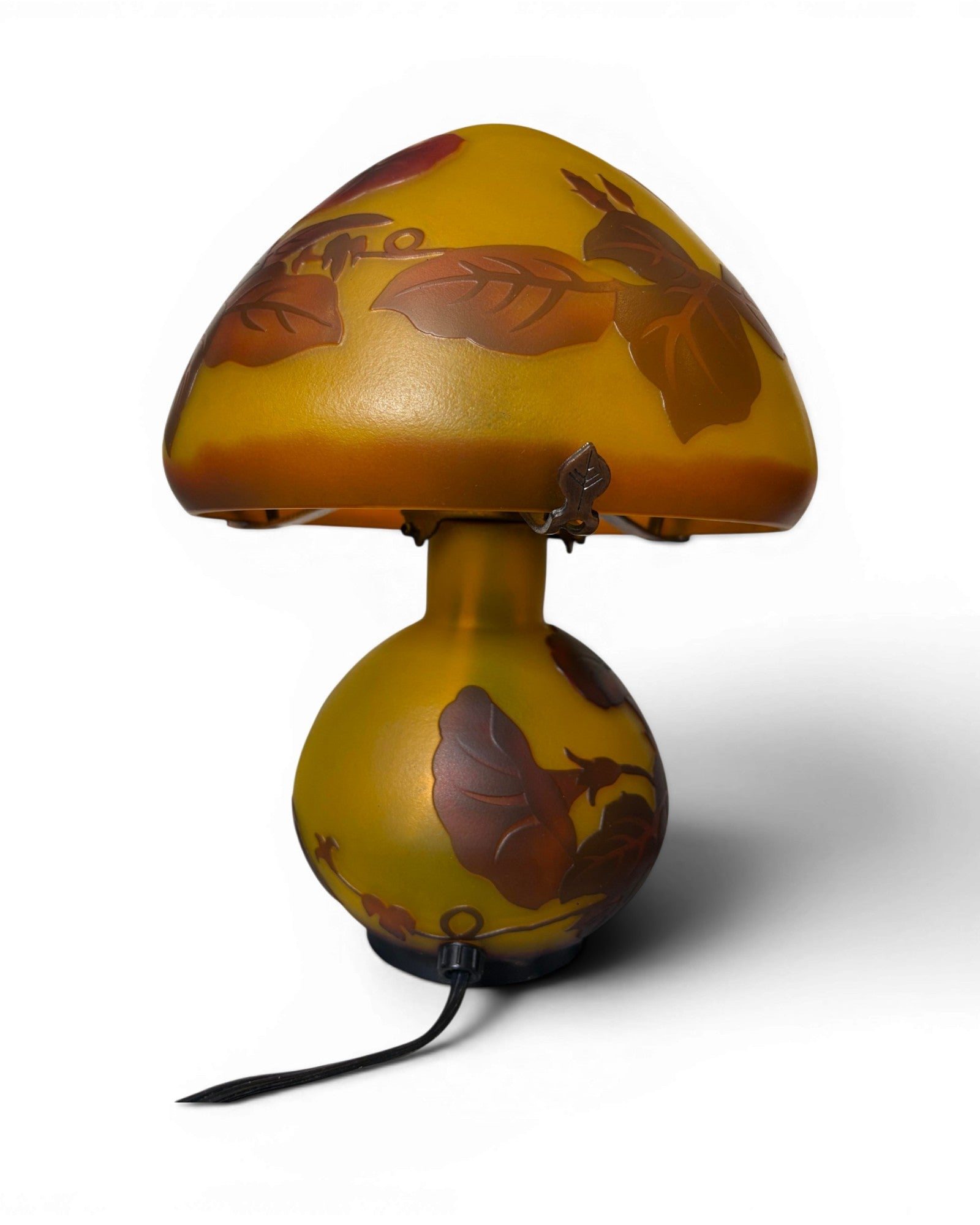 Art Nouveau Cameo Glass Table Lamp