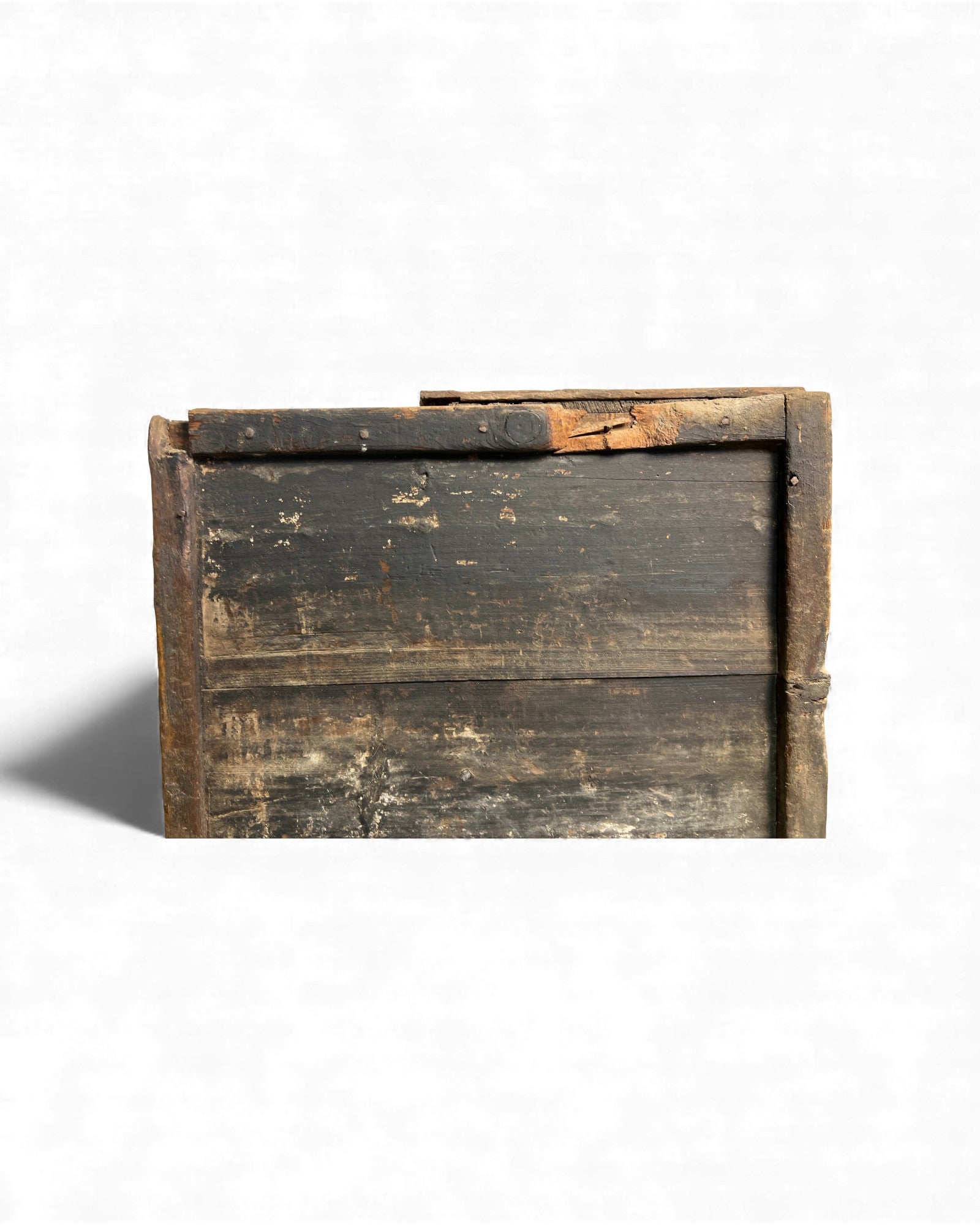 17th - Century Chinese Temple Money Chest in Black Lacquer - Surround Living - 13