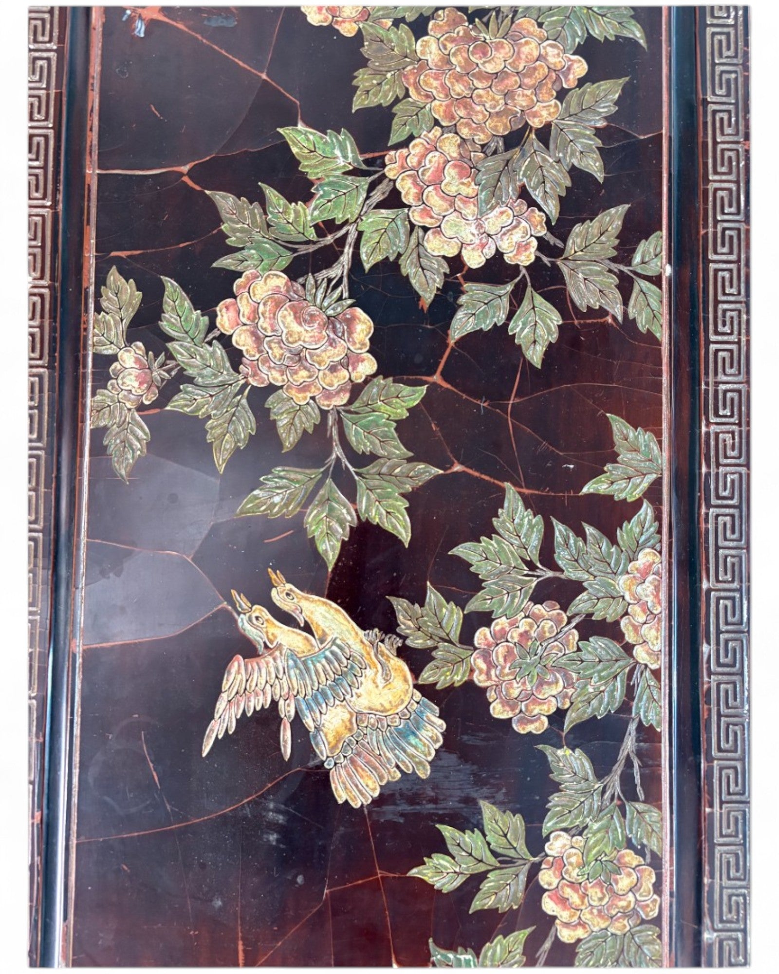 Oriental Lacquered Coffee Table with Hand-Painted Floral Motif | 90 x 50 x 38cm
