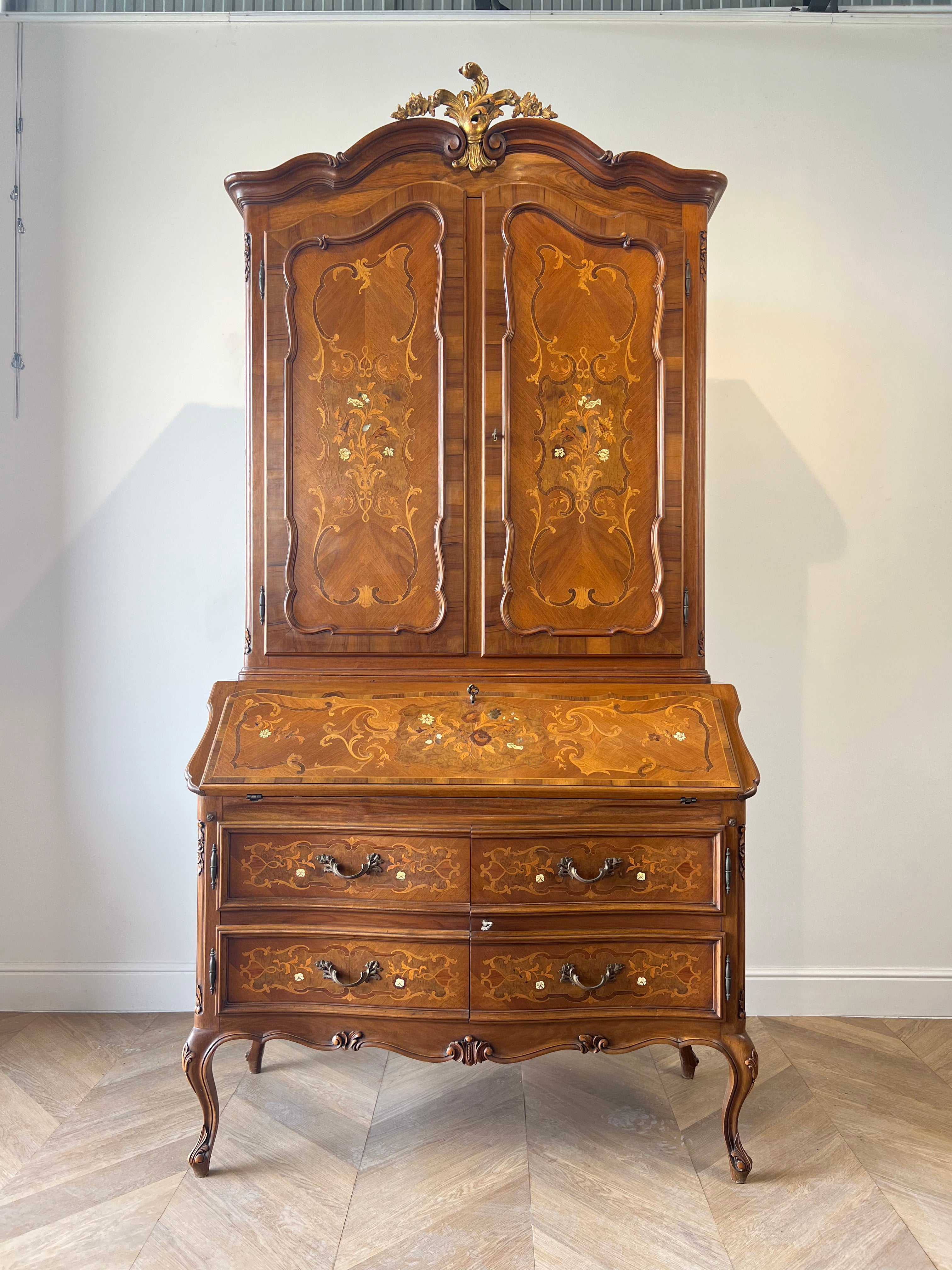 Trumeau Walnut Italian Louis XV Style Cabinet with Green Fabric Interior