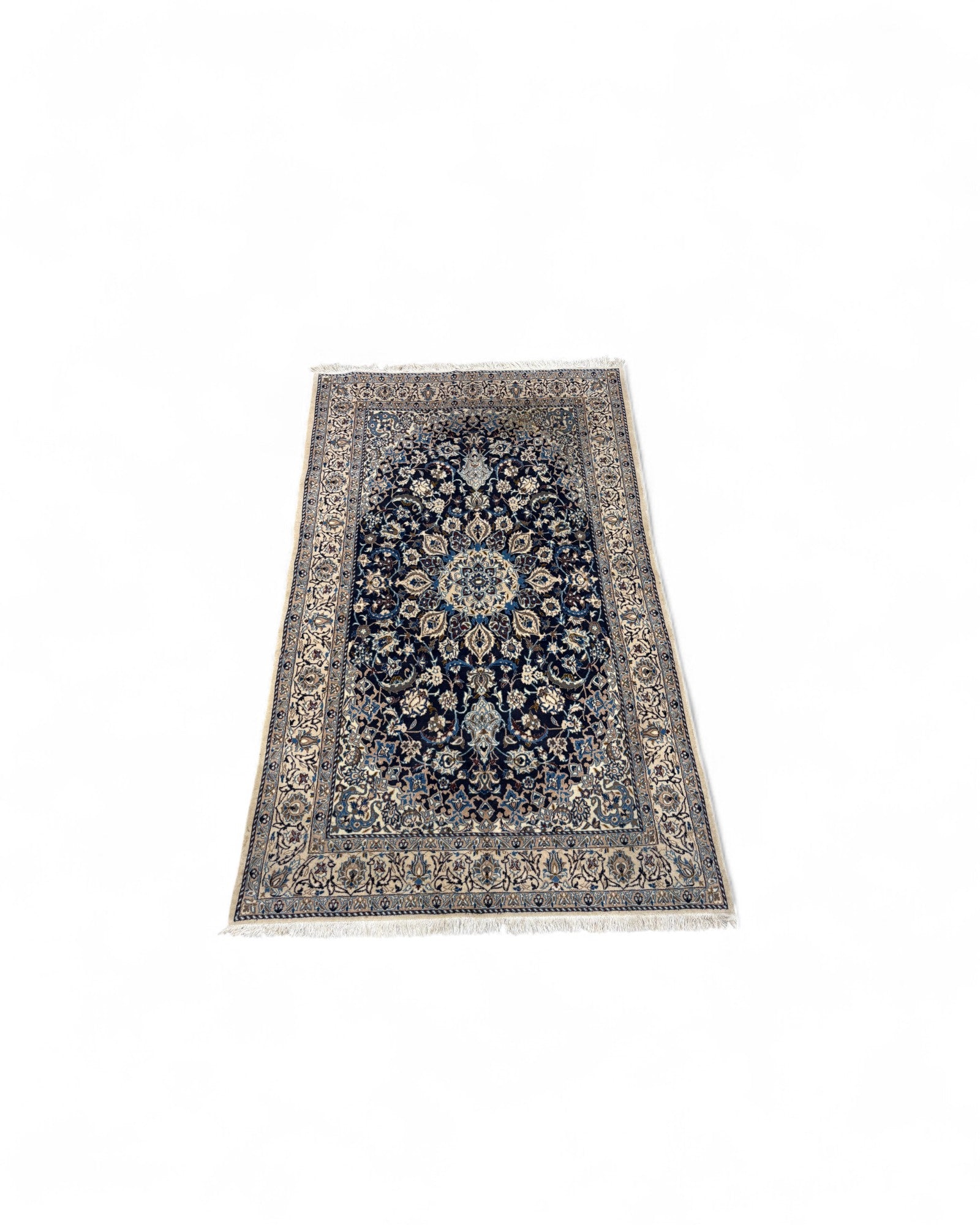 Persian Nain-Style Floral Medallion Rug – Iran | 158 x 250 cm