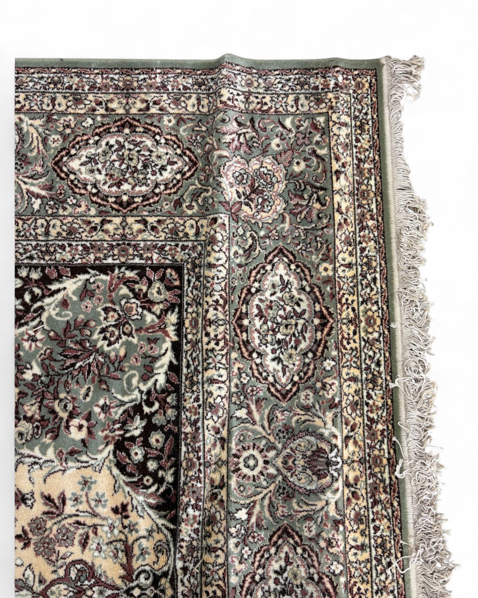Belgian Machine-Woven Classic Medallion Rug | 250 x 350 cm