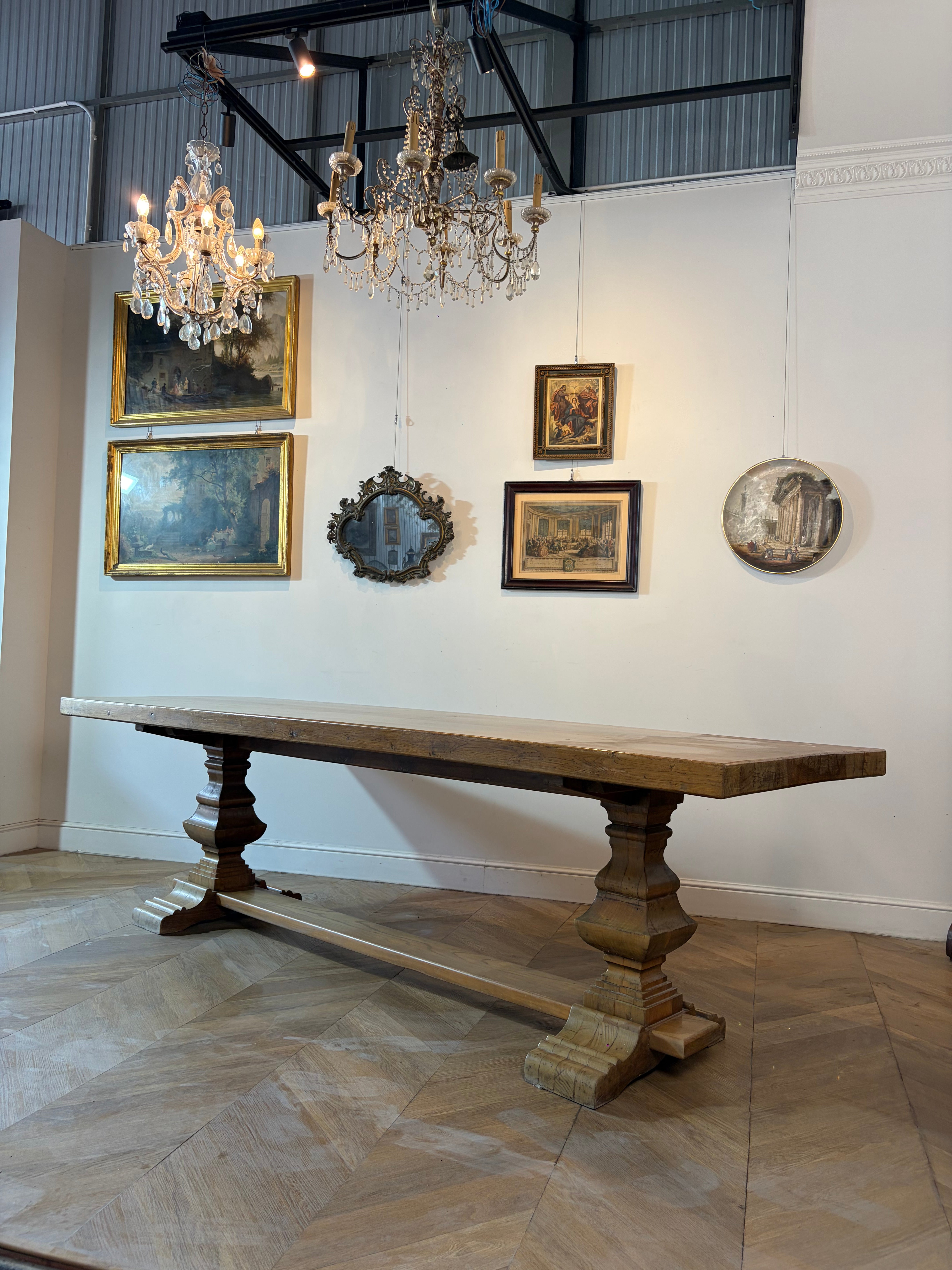 Long Oak Villa Cornaro Dining Table