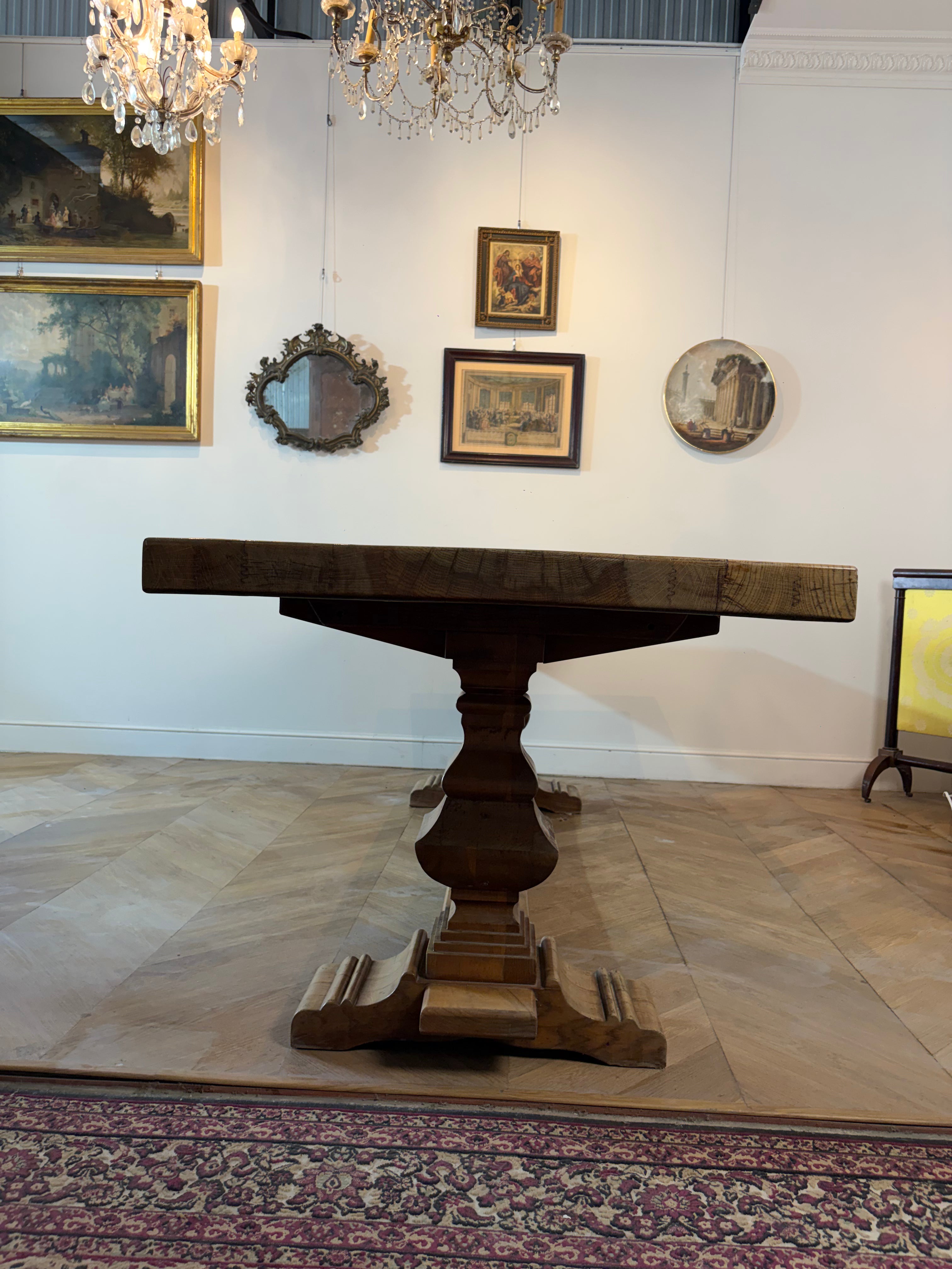 Long Oak Villa Cornaro Dining Table