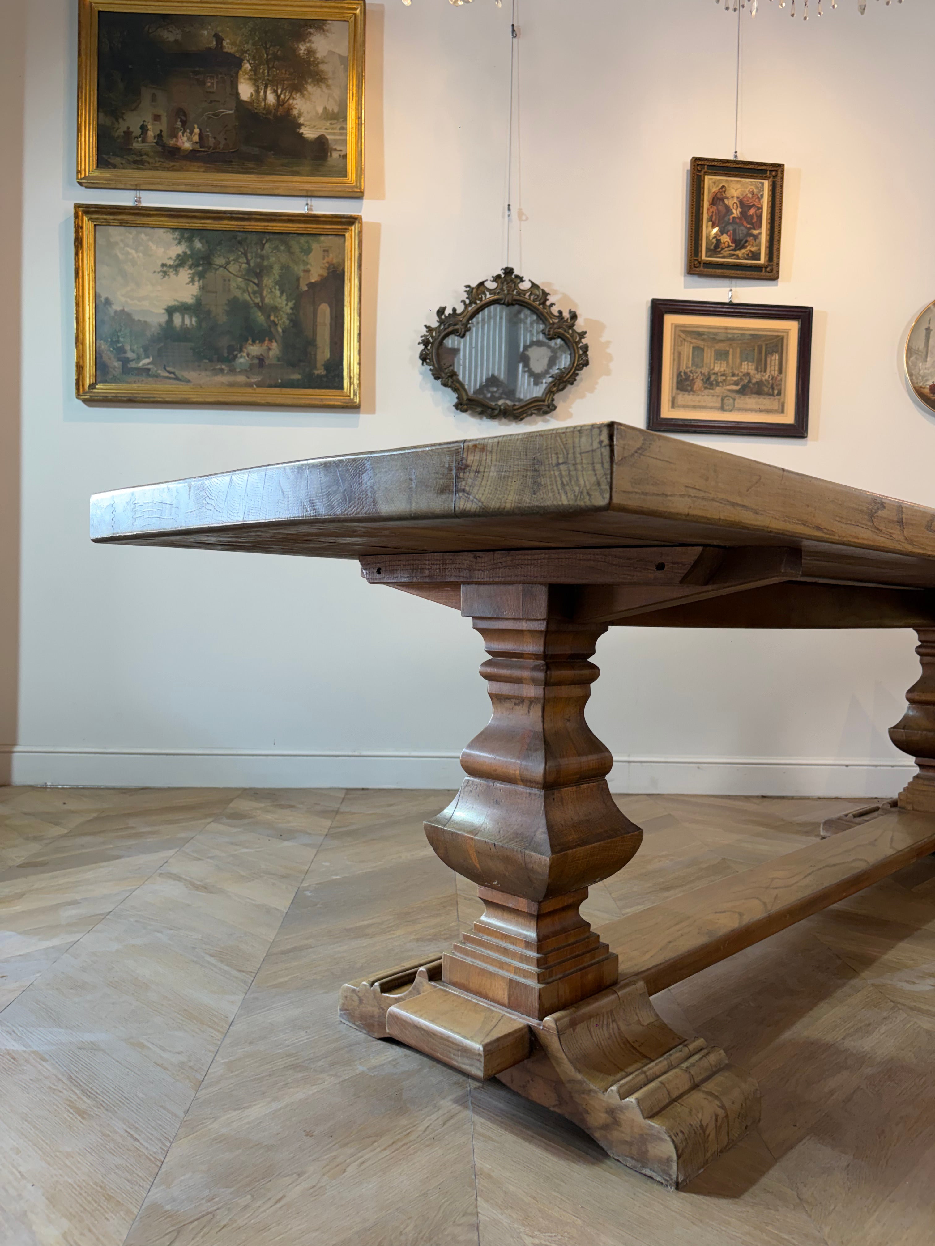 Long Oak Villa Cornaro Dining Table