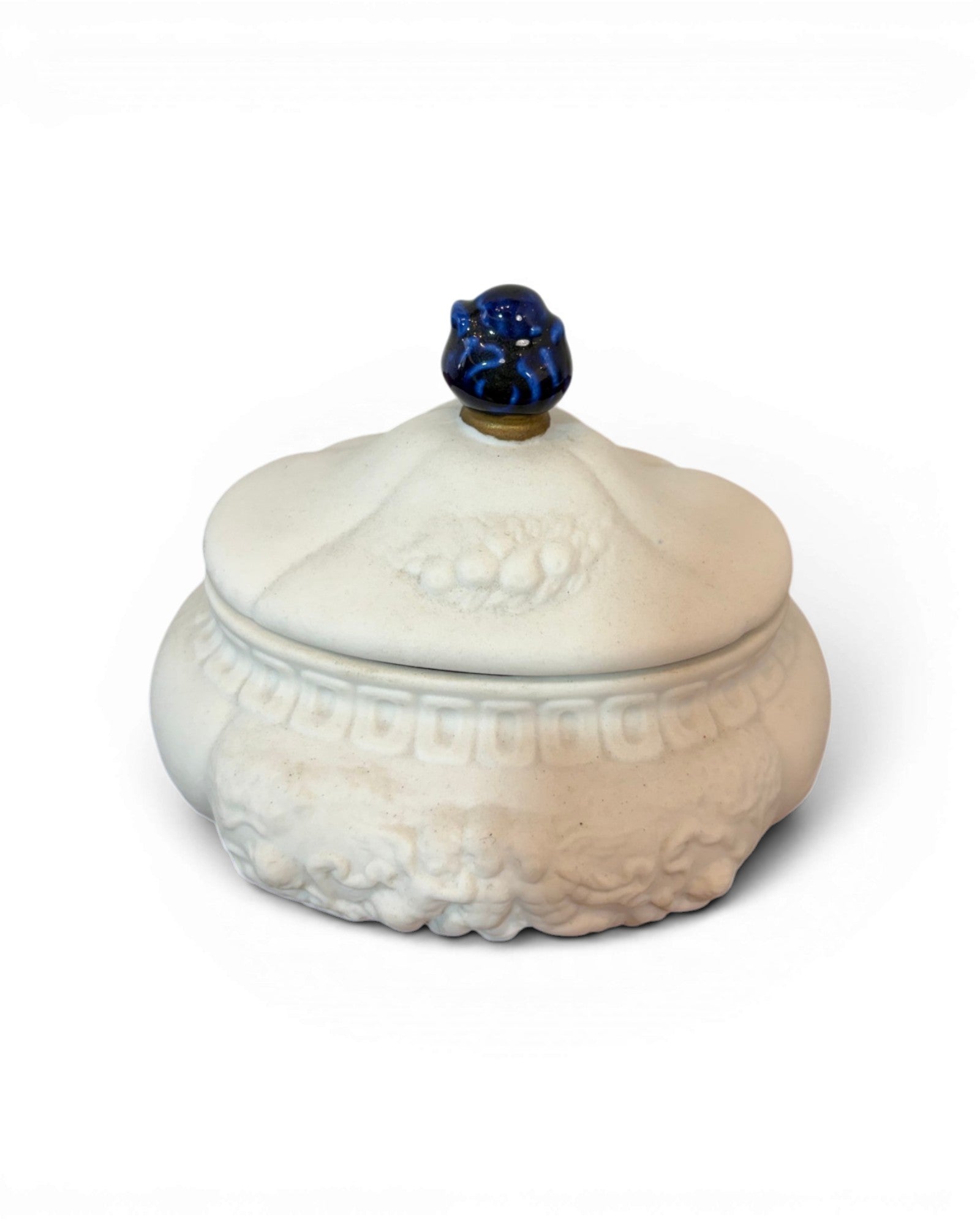 Bisquit Porcelain Renaissance Jewelry Box