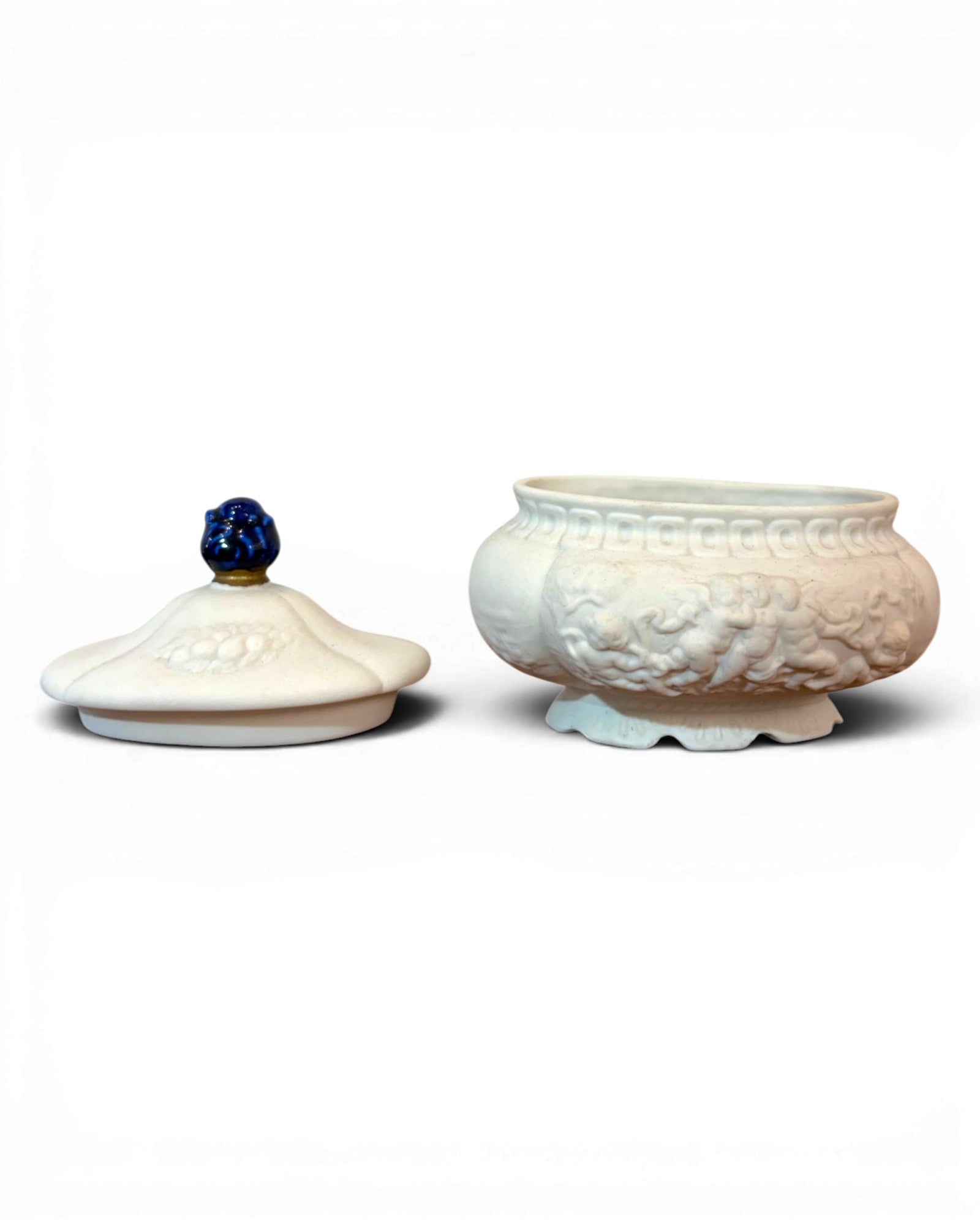 Bisquit Porcelain Renaissance Jewelry Box