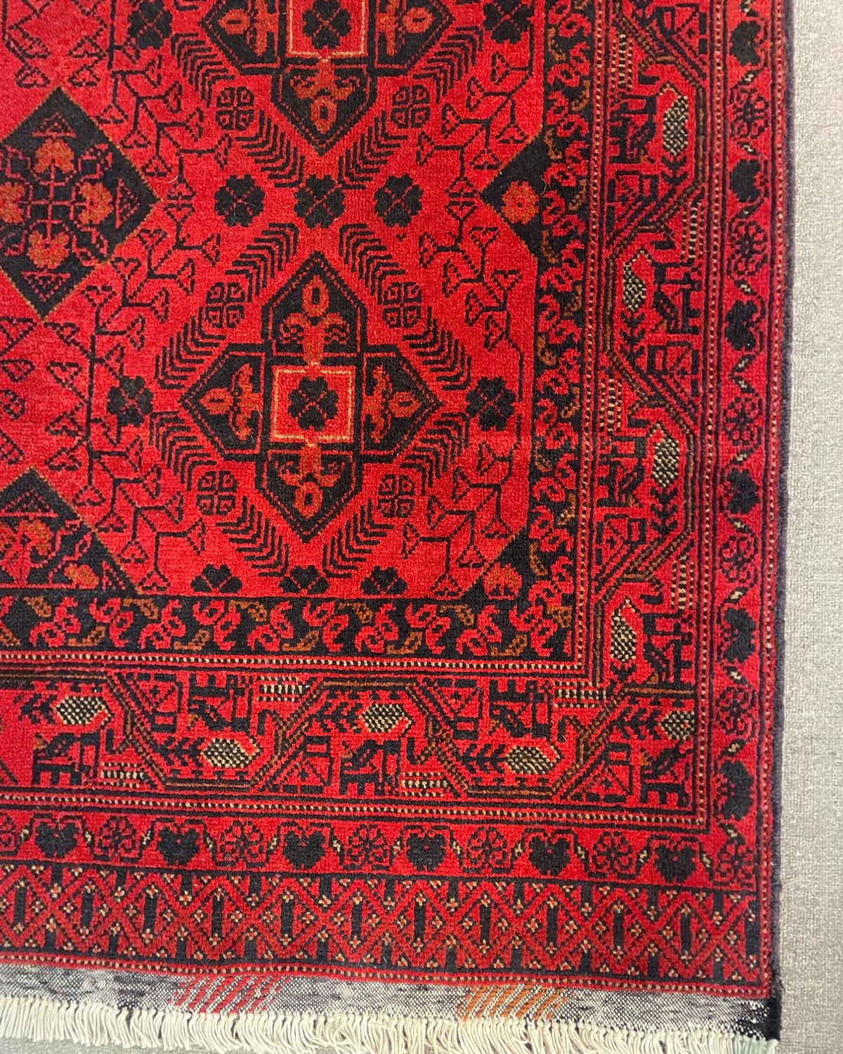 Tribal Afghan Rug – Red Medallion Design | 200 x 125 cm