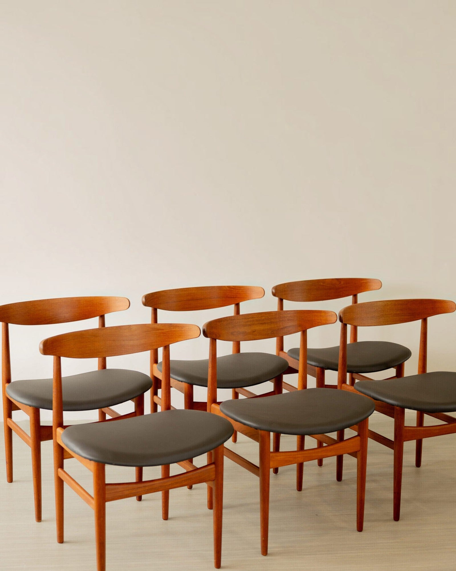 Model 218 Teak Dining Chairs by Poul Hundevad - Set of 6