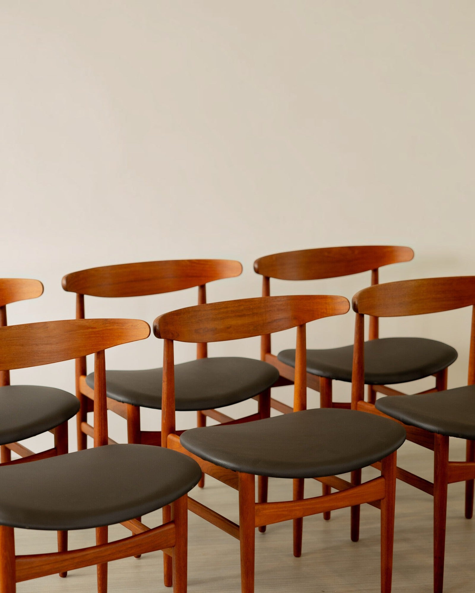 Model 218 Teak Dining Chairs by Poul Hundevad - Set of 6