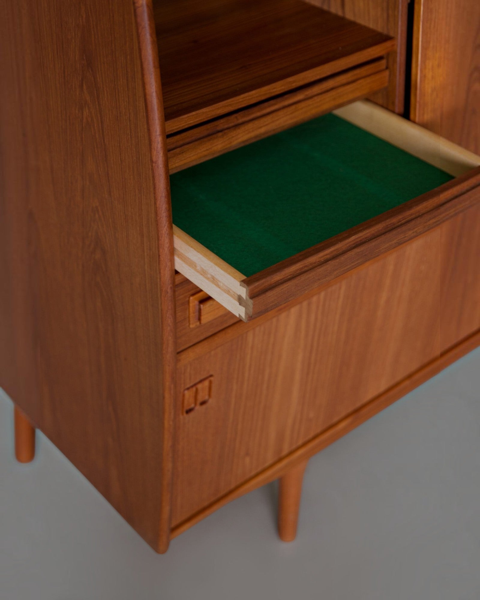 Sideboard in Teak