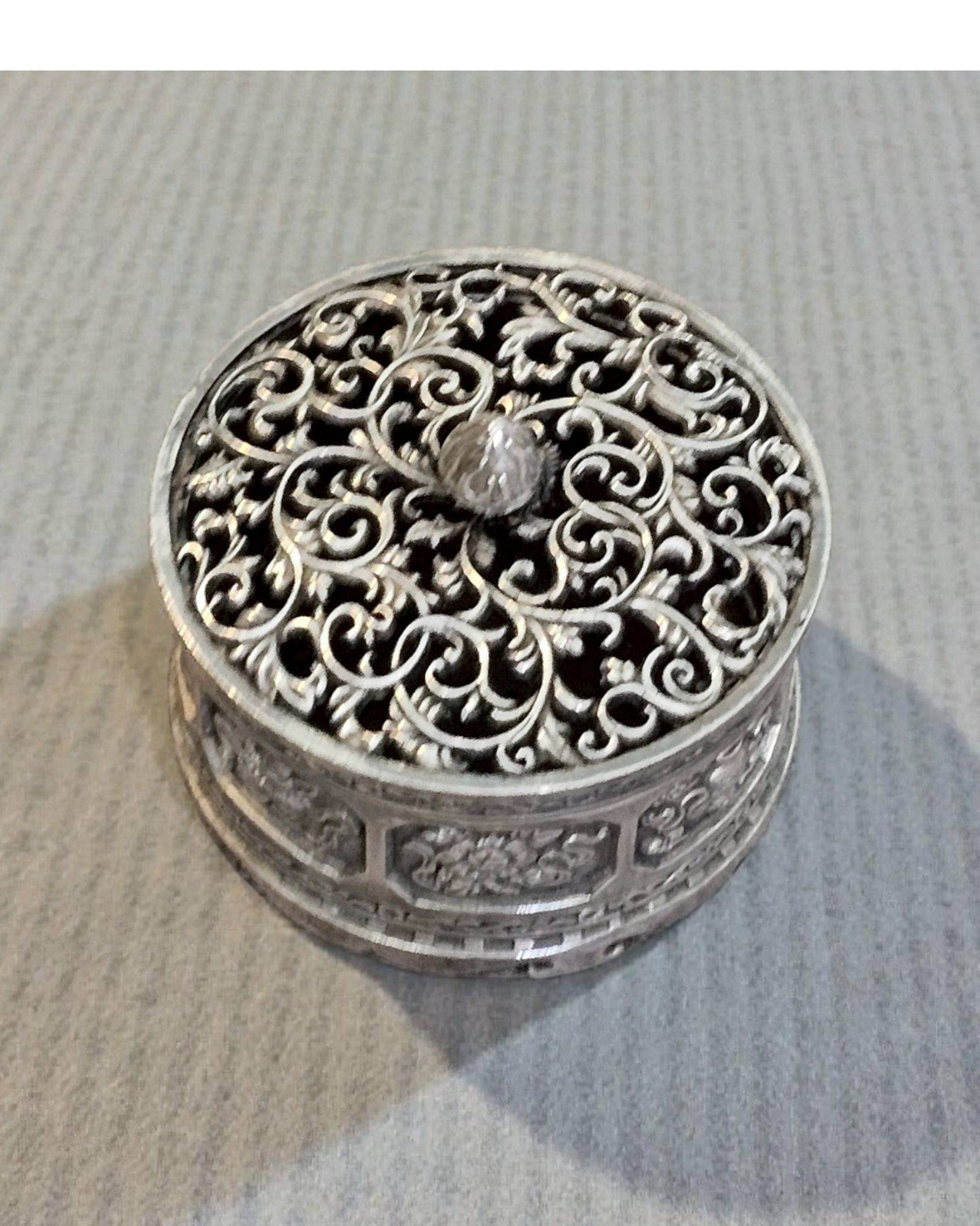 Eight Auspicious Symbols Incense Burner