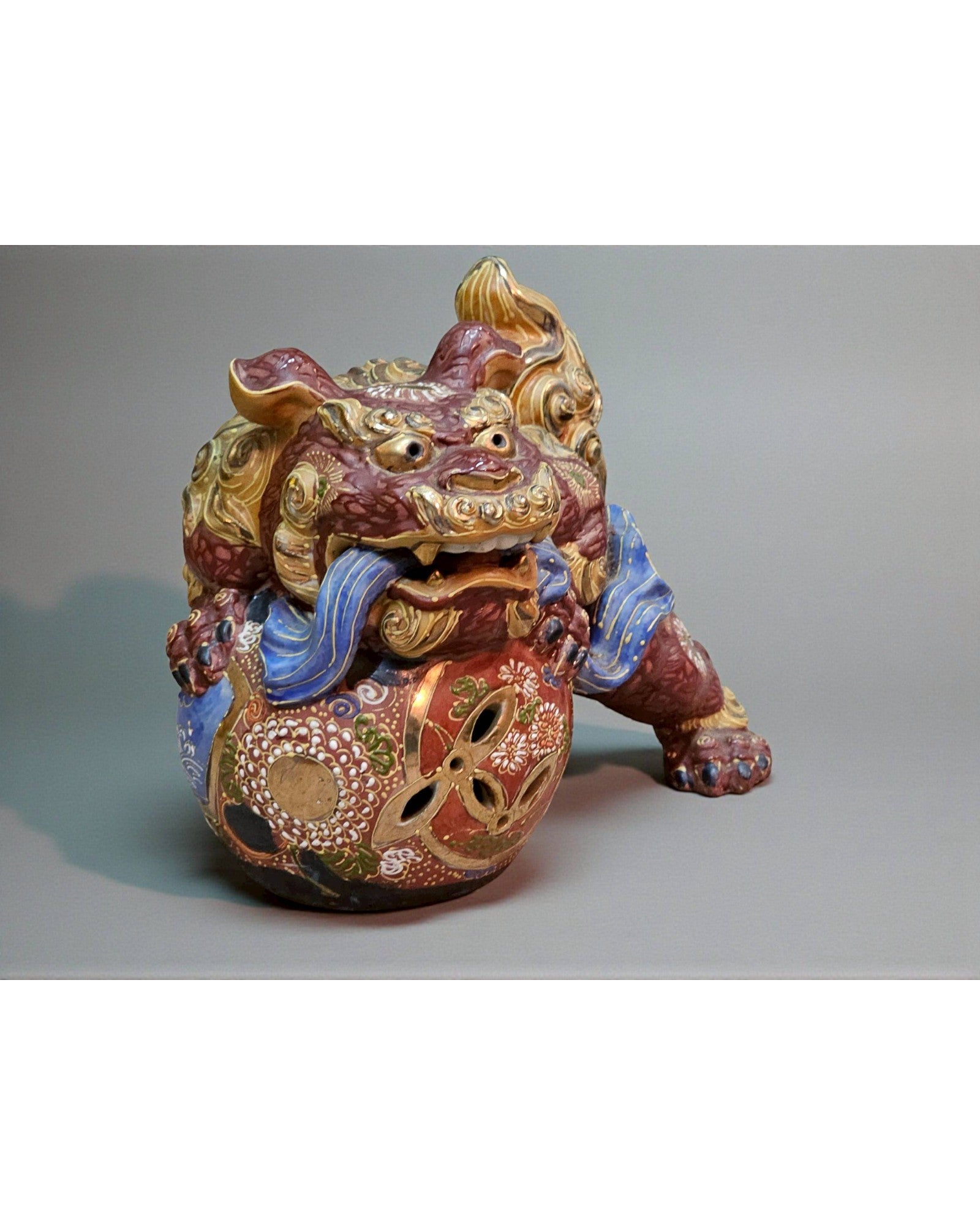 Kutani Ware Shishi (Lion Dog)