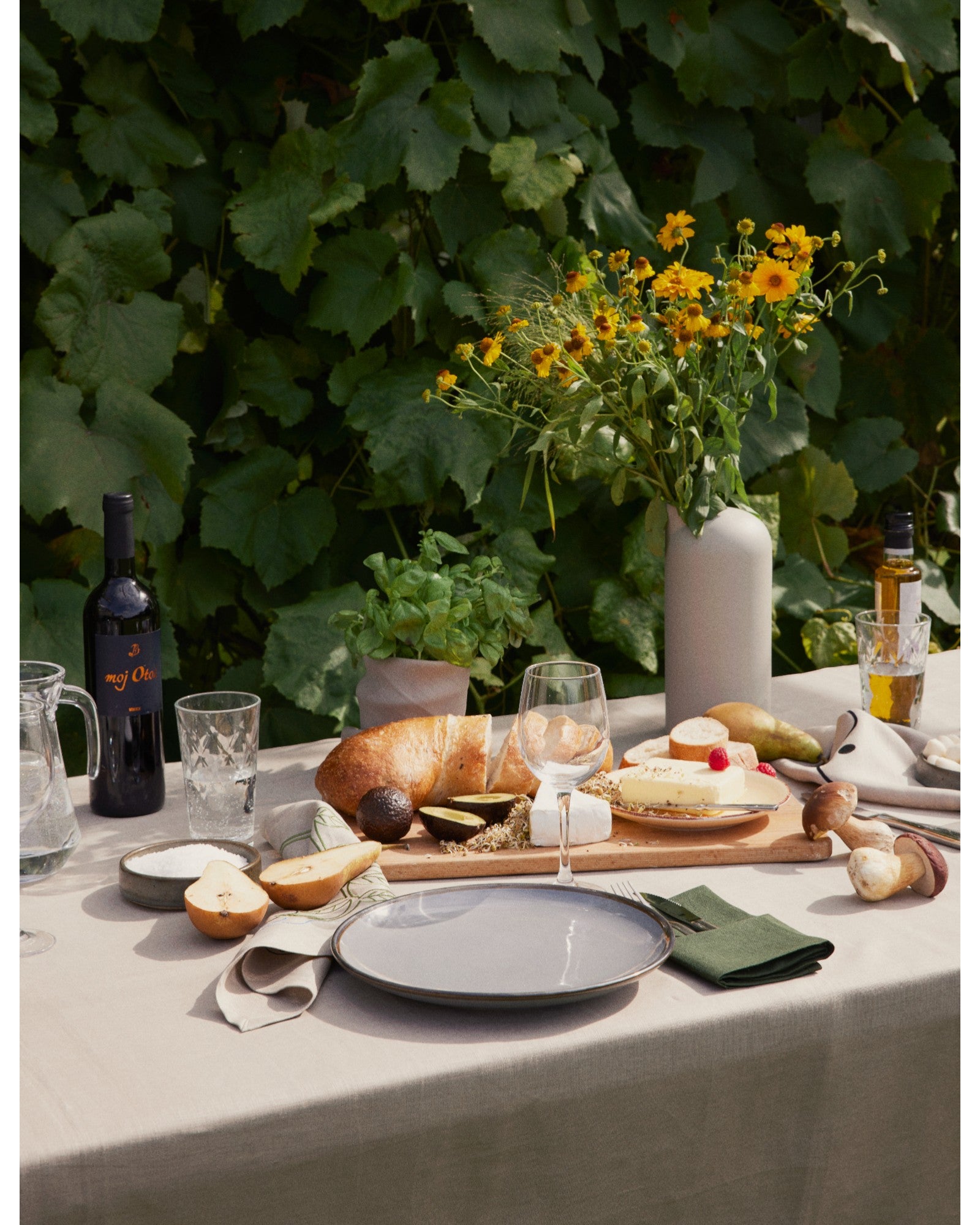 Pine Green Classic Linen Napkins - Set of 4