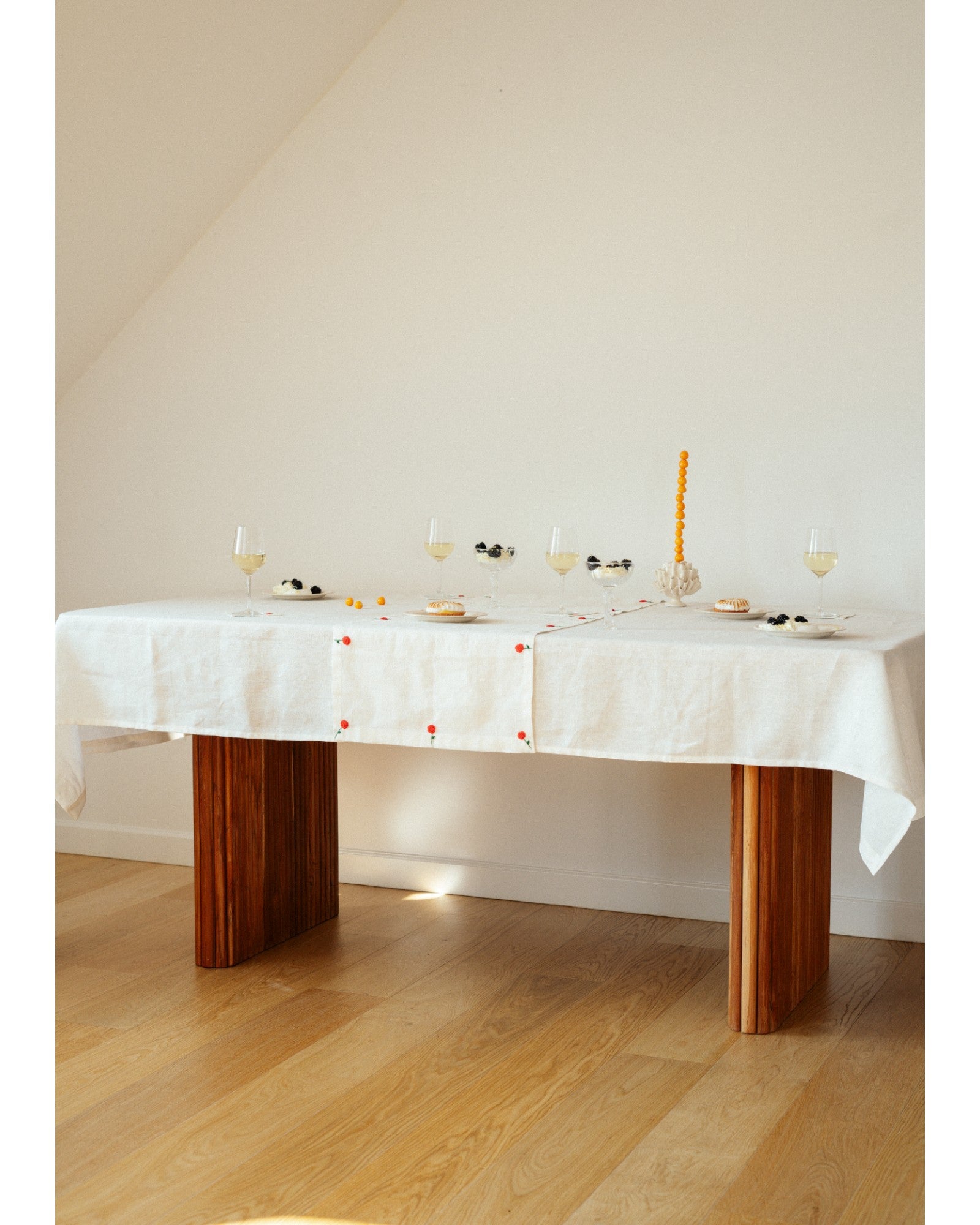 Off-White, Classic Linen Tablecloth