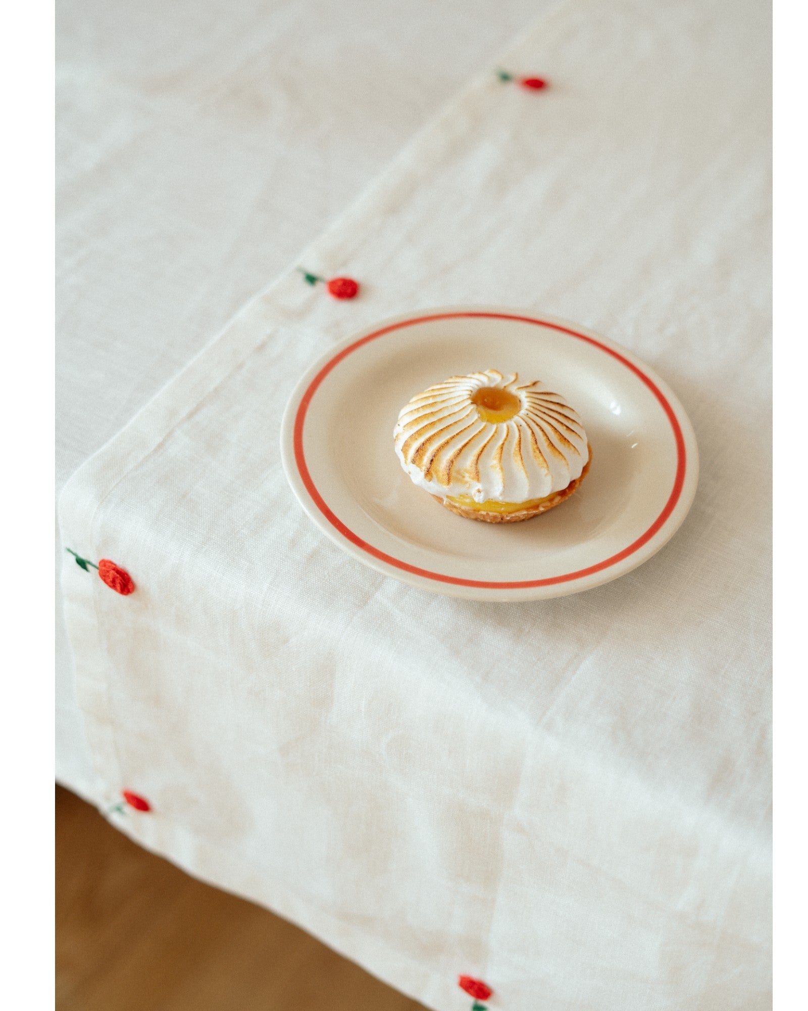 Rose Embroidery Table Runner