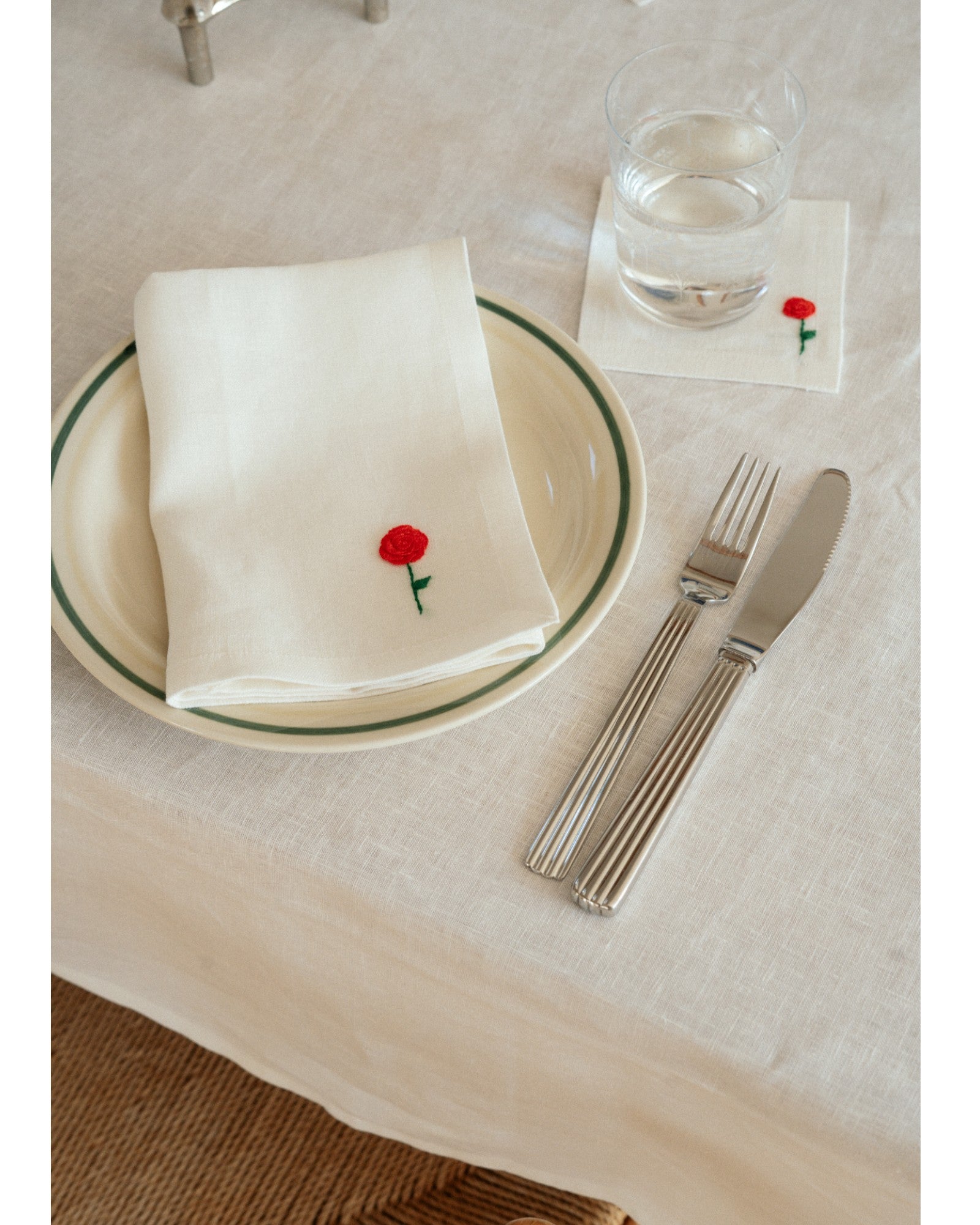 Rose Embroidery Napkin - Set of 4