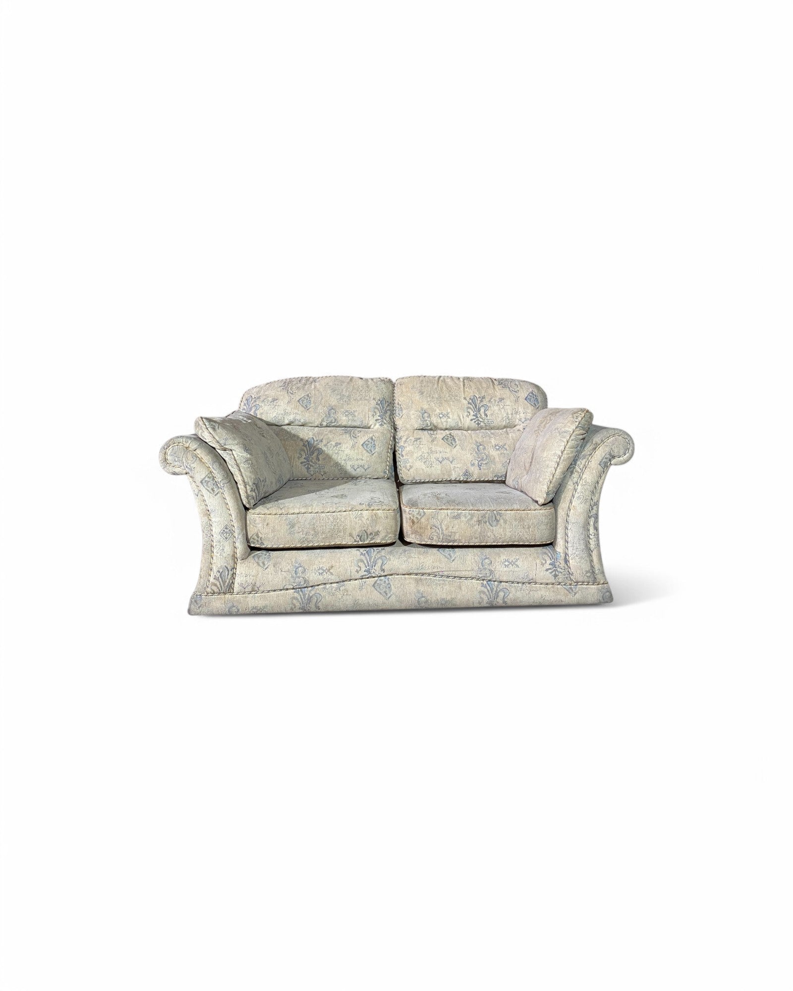 Elegant Vintage Pattern Two-Seater Carpet Love Seat