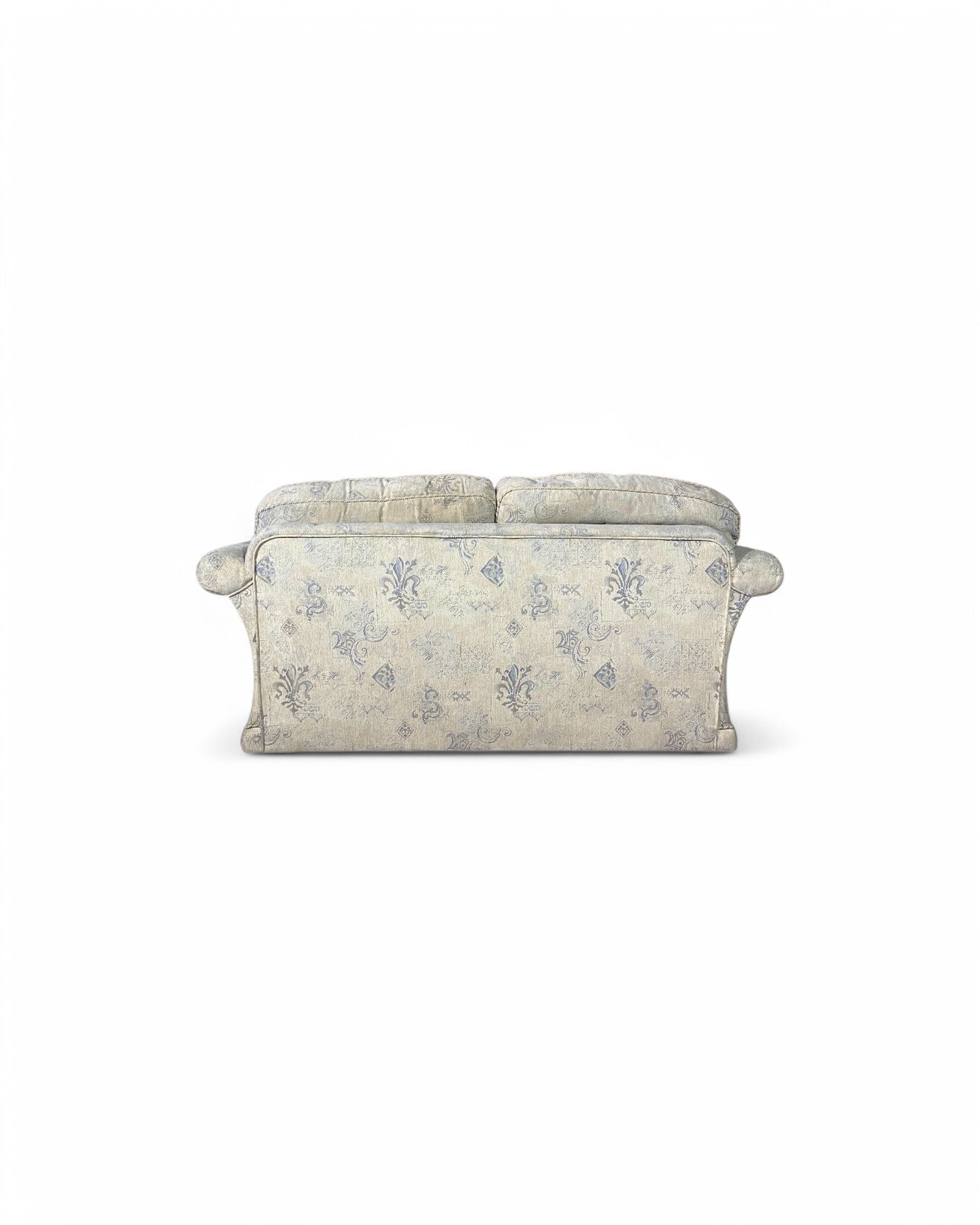 Elegant Vintage Pattern Two-Seater Carpet Love Seat