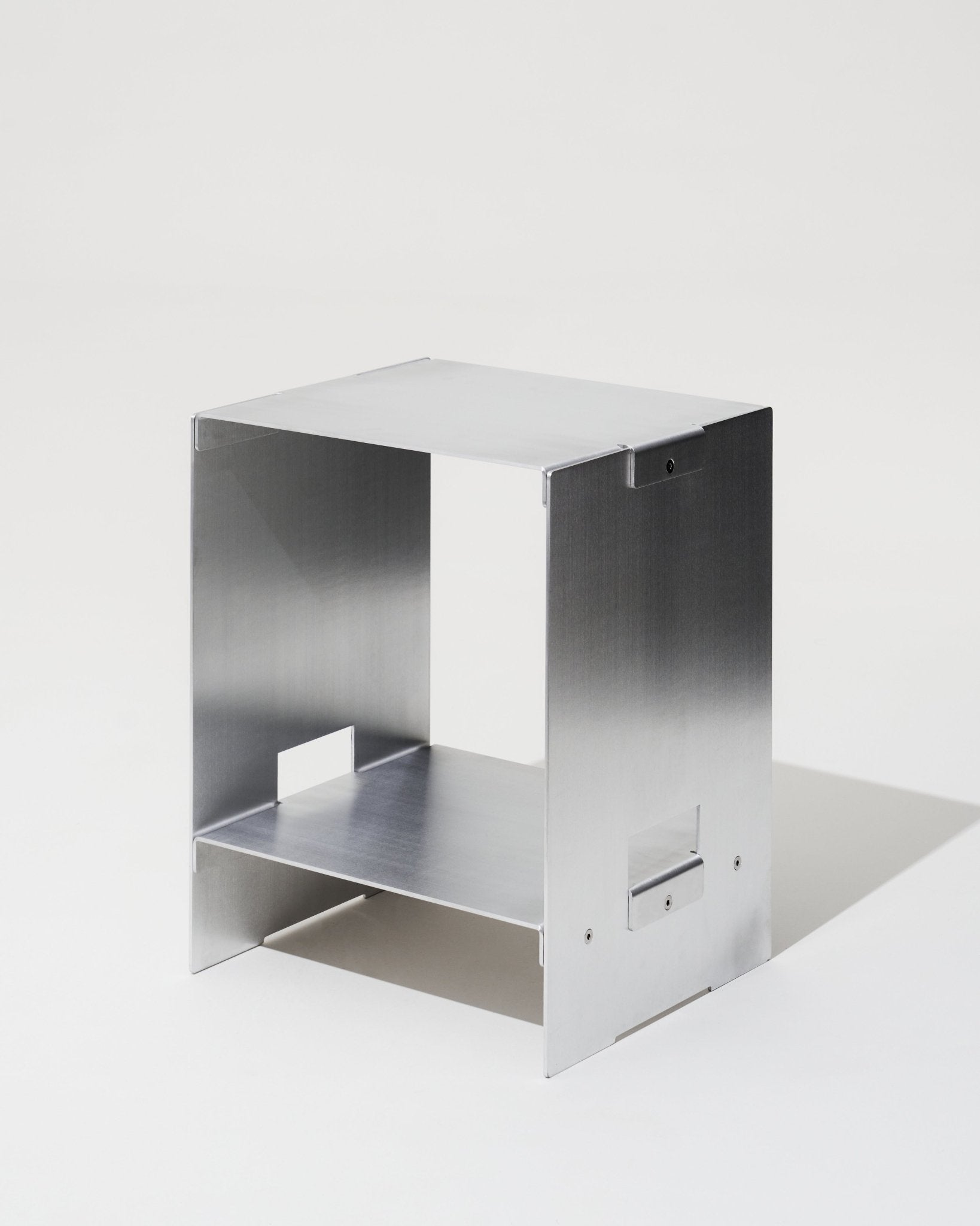 SS - BOX - Surround Living - 2